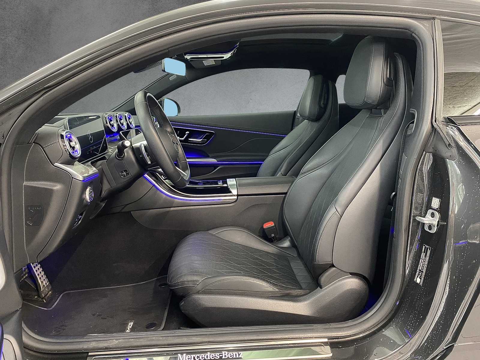 MERCEDES-BENZ CLE 450 AMG Line 4MATIC Coupé-image-6