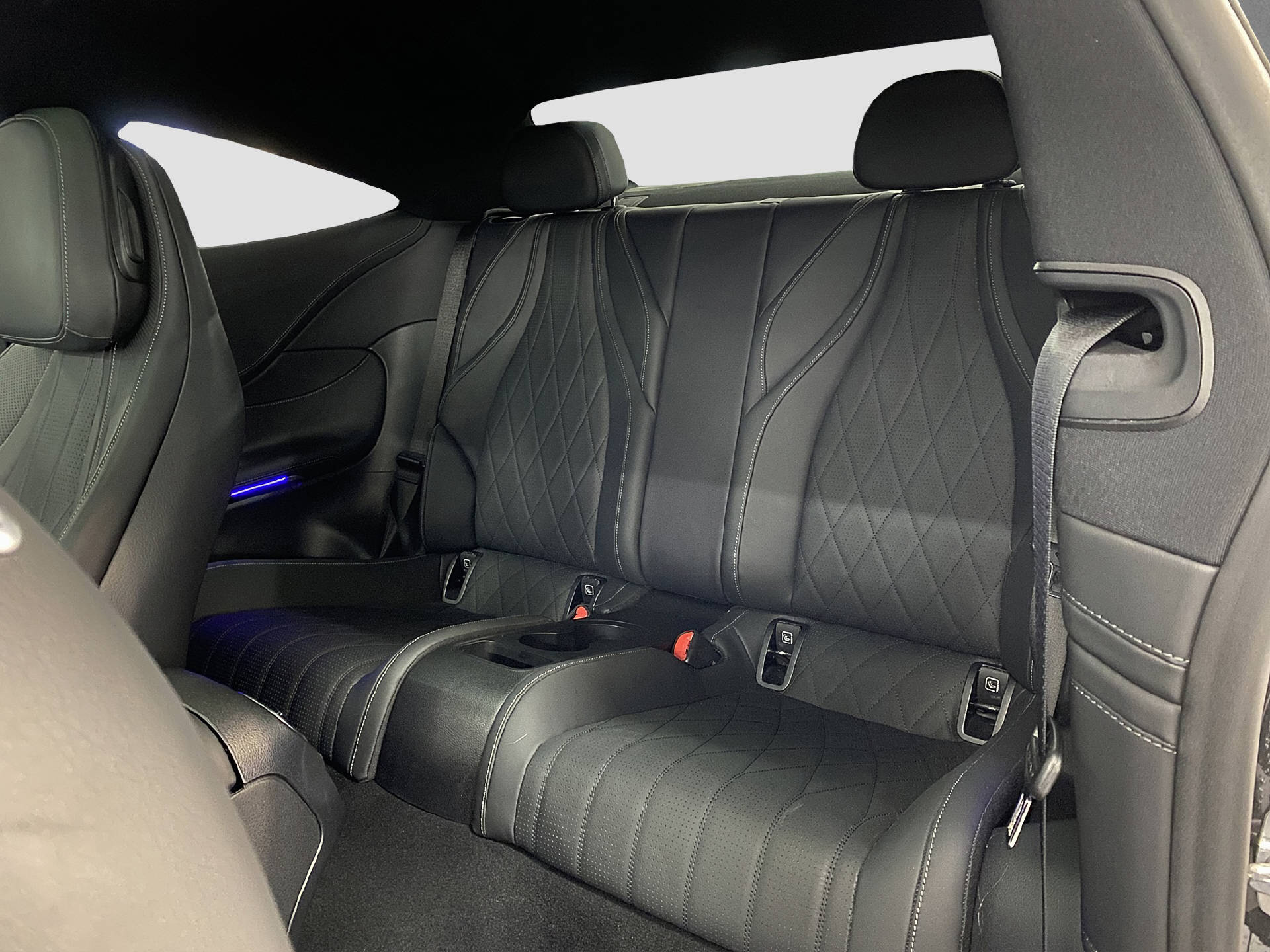 MERCEDES-BENZ CLE 450 AMG Line 4MATIC Coupé-image-10