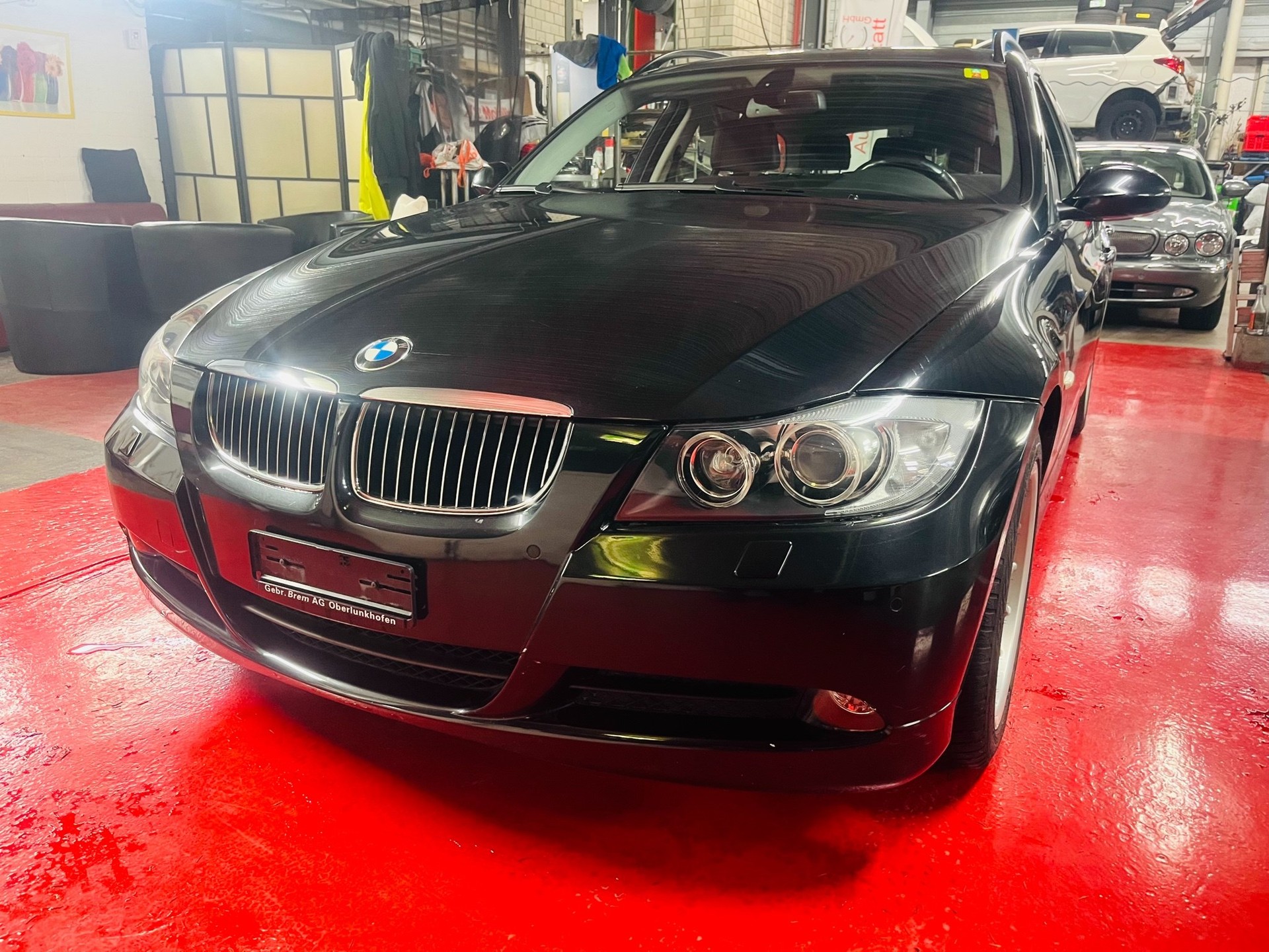 BMW 325i xDrive Touring more4you Steptronic-image-0
