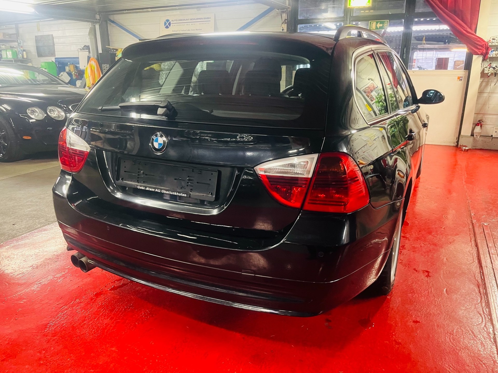 BMW 325i xDrive Touring more4you Steptronic-image-8