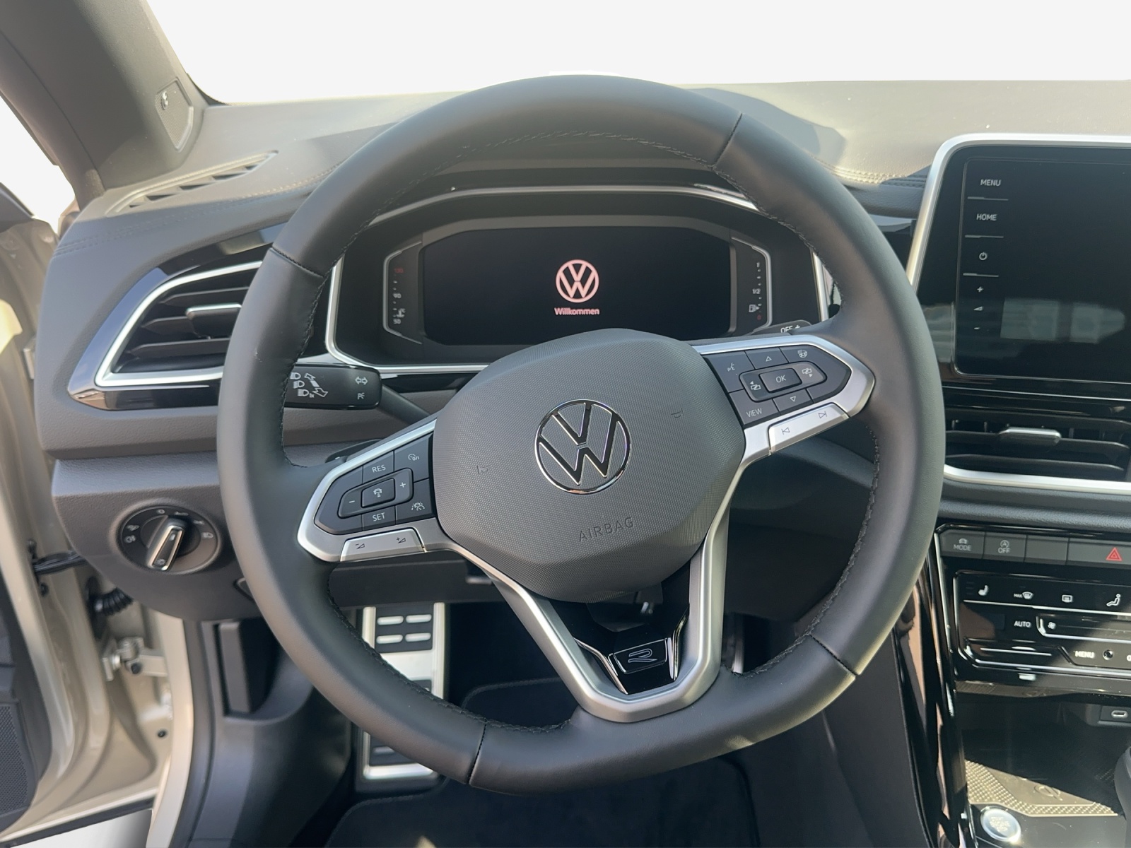 VW T-Roc Cabriolet 1.5 TSI EVO R-Line DSG-image-9