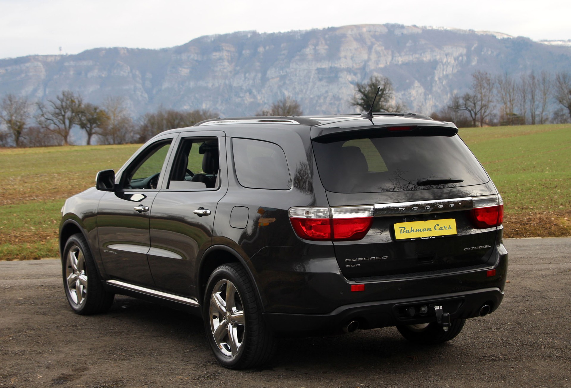 DODGE Durango 5.7 V8 Hemi Citadel AWD-image-1