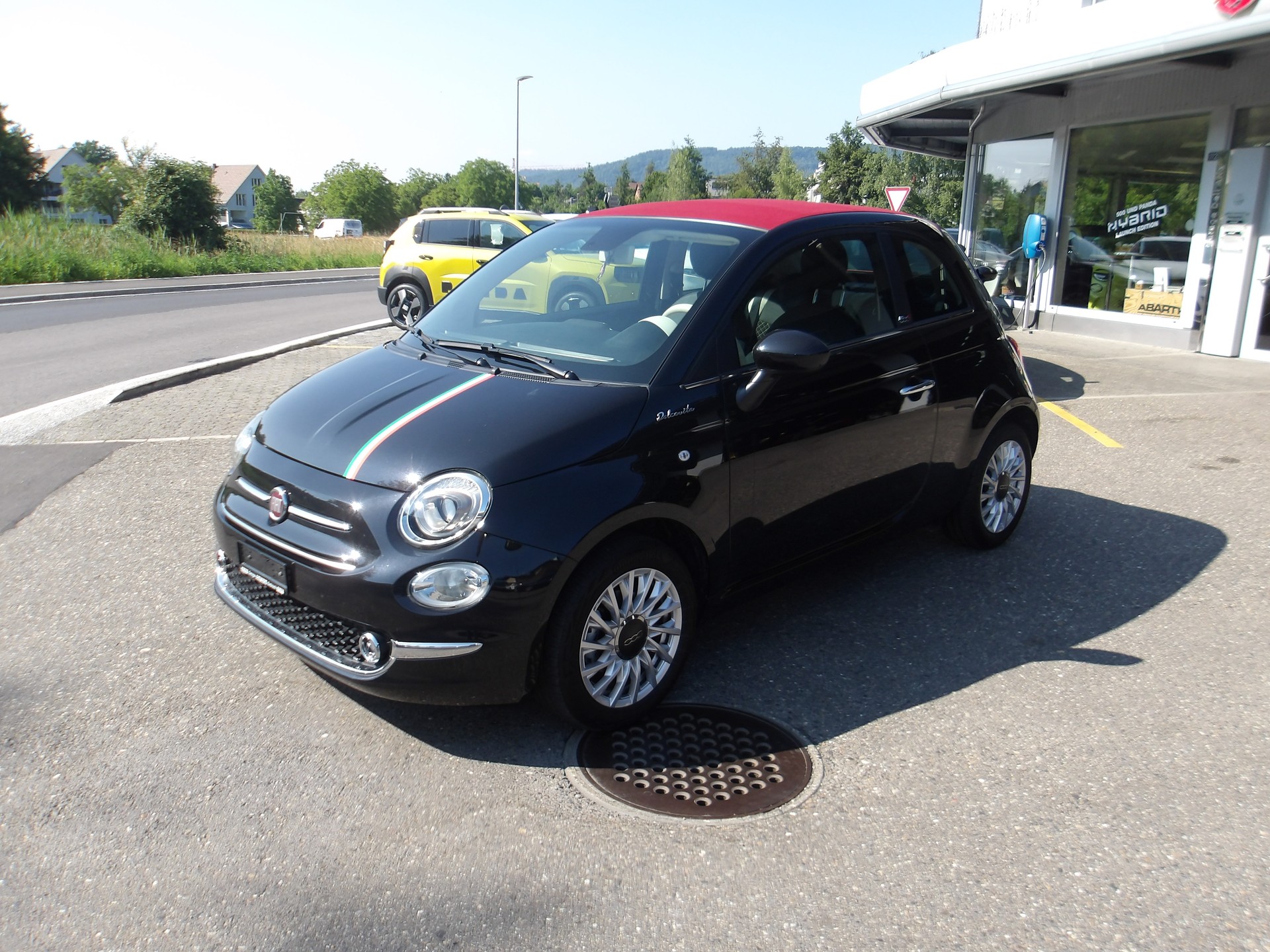 FIAT 500C 1.0 N3 MildHybrid Dolcevita-image-0