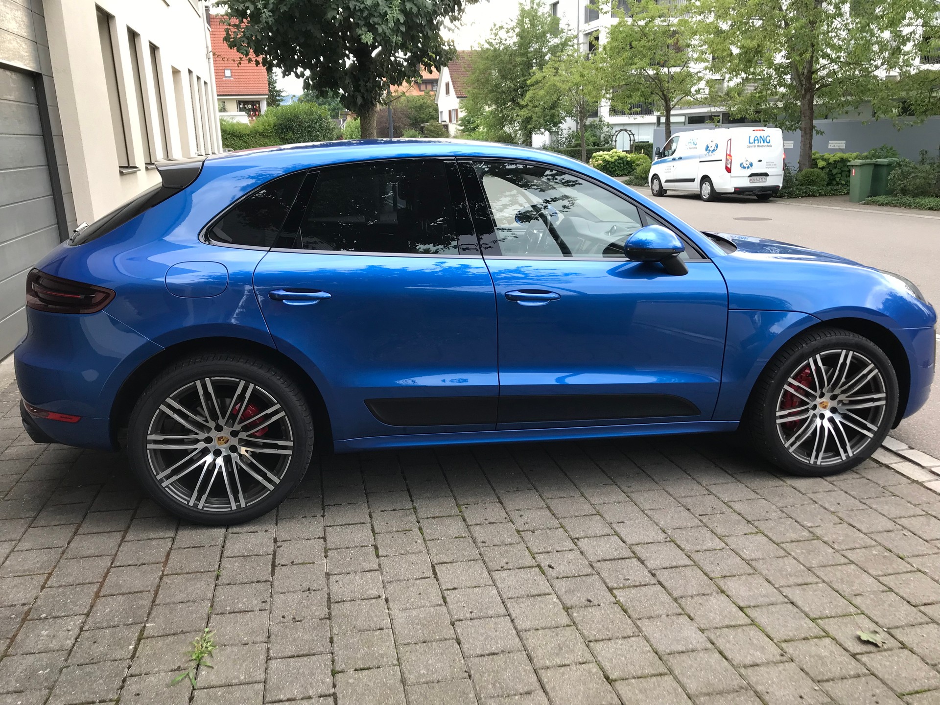 PORSCHE Macan GTS PDK-image-4