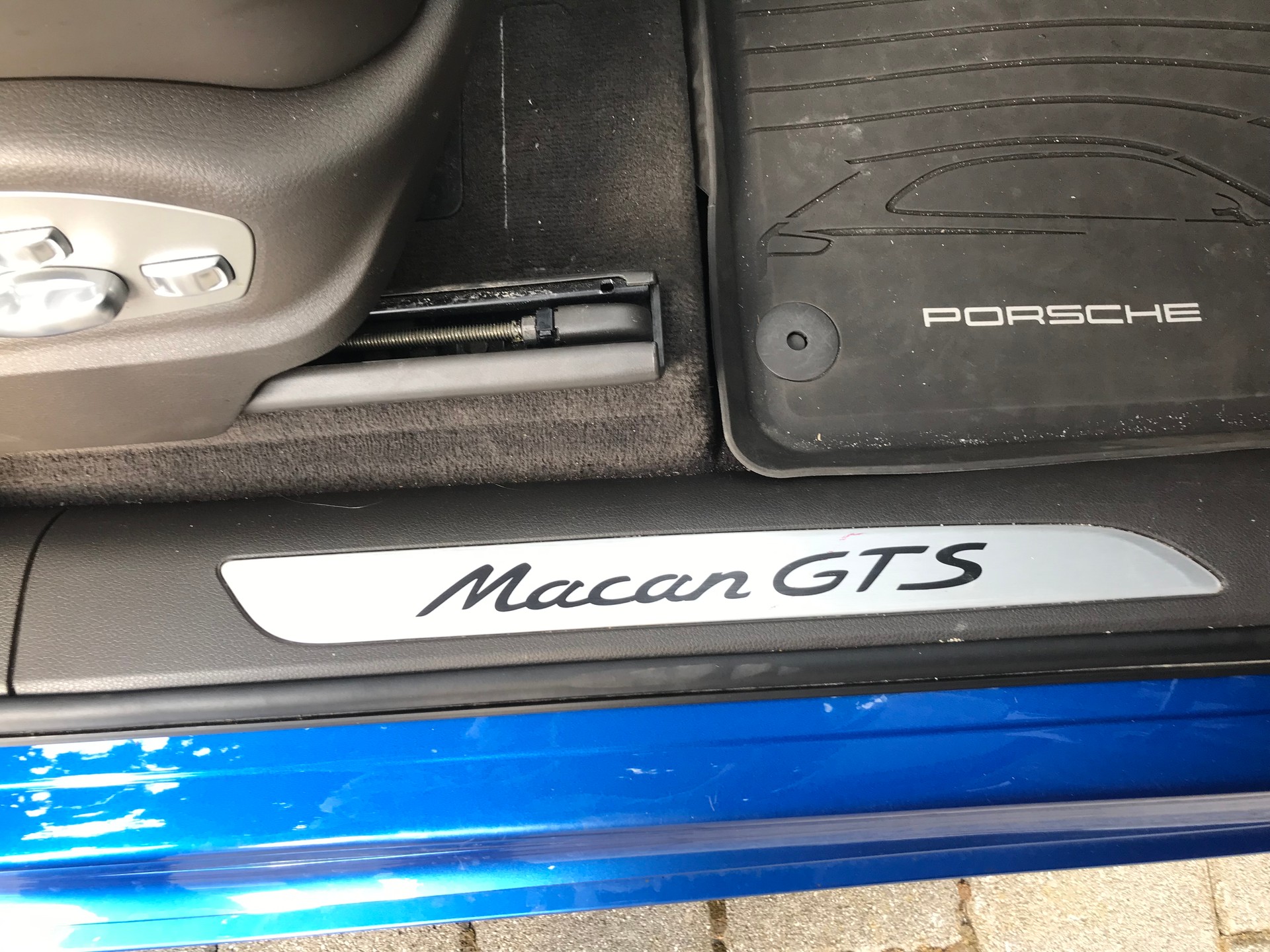 PORSCHE Macan GTS PDK-image-14