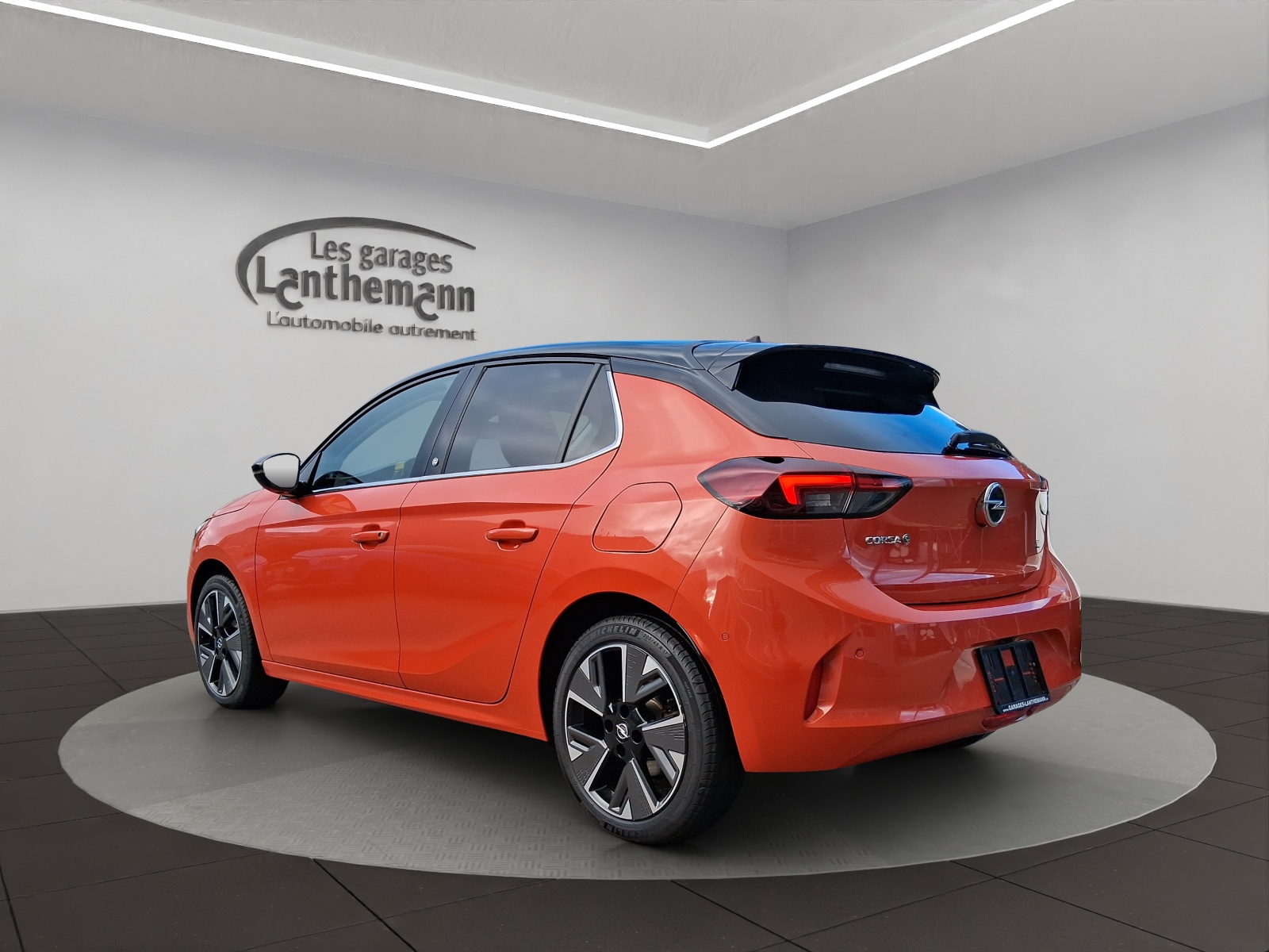 OPEL Corsa e-Elegance-image-2