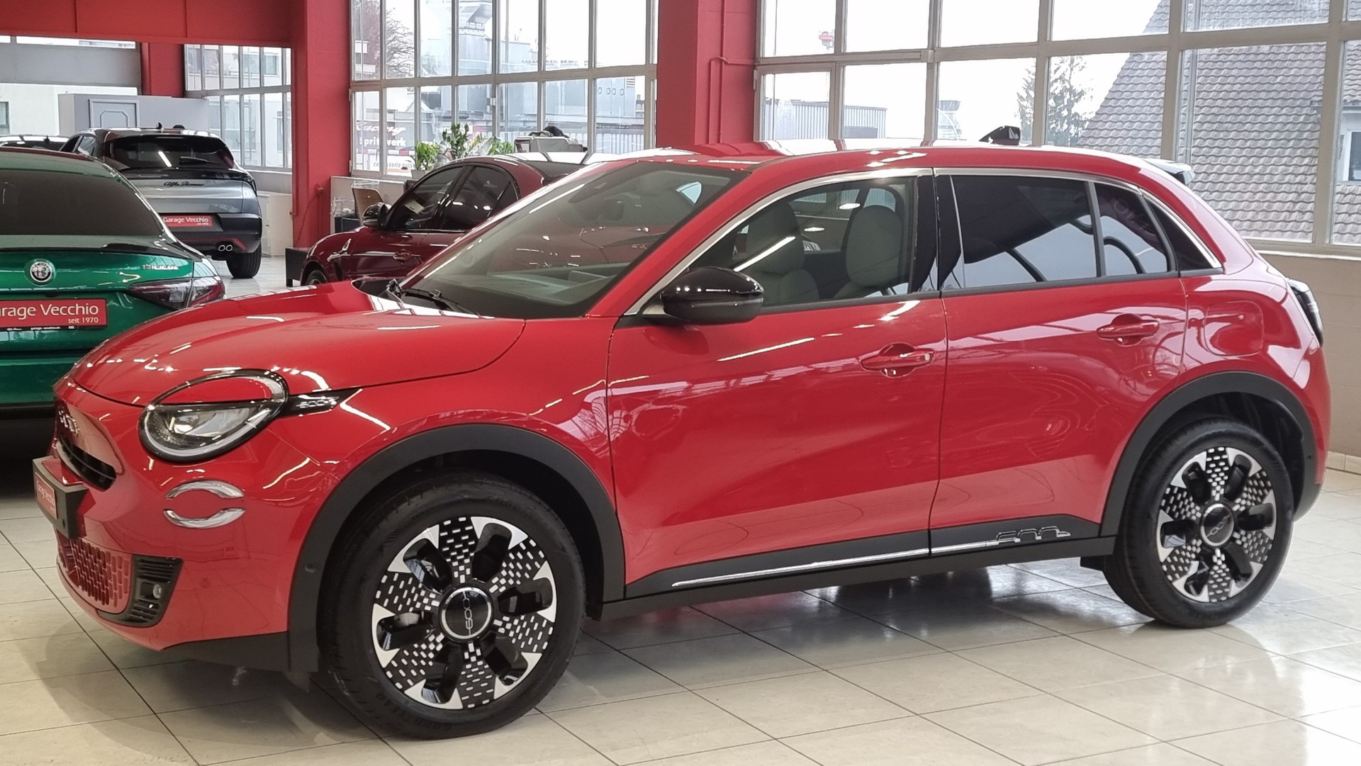 FIAT 600 1.2 Hybrid 145 La Prima-image-1