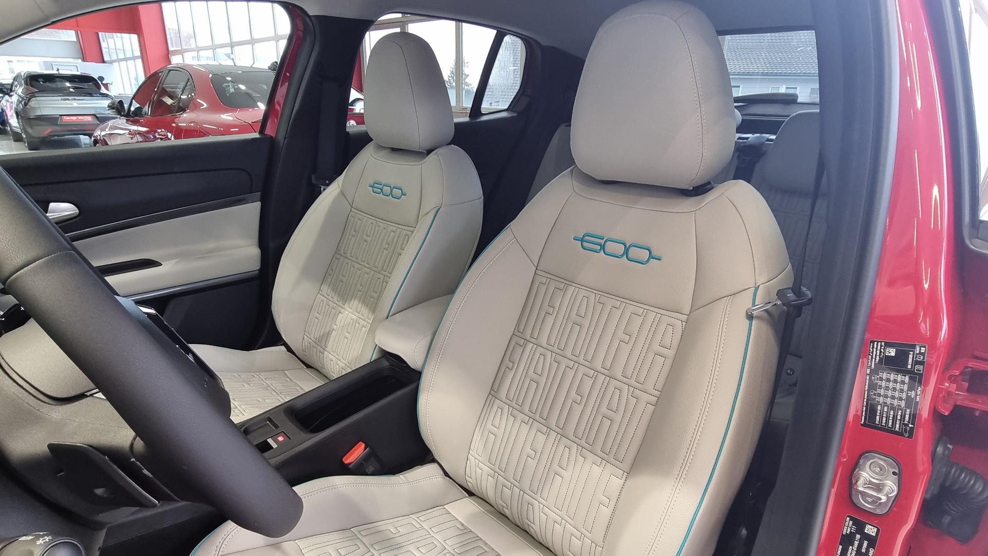 FIAT 600 1.2 Hybrid 145 La Prima-image-11