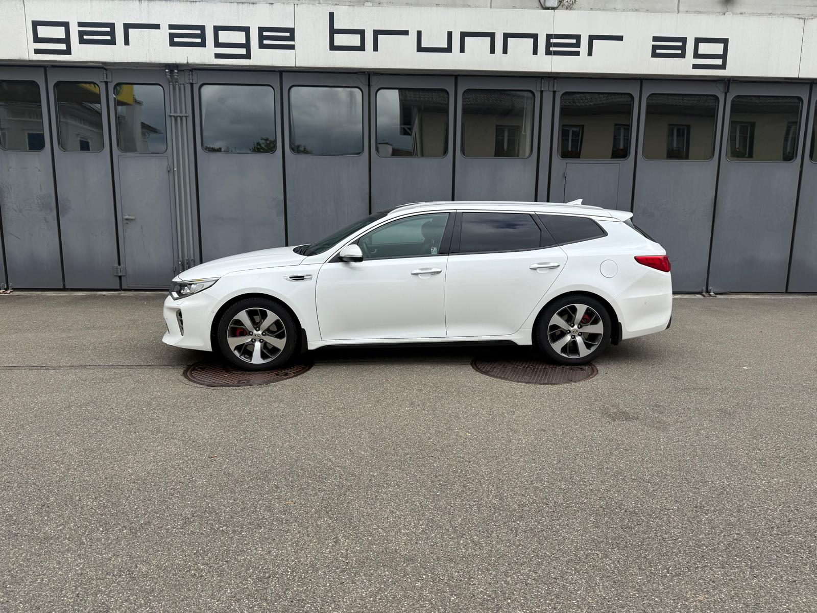 KIA Optima SW 2.0 T-GDI Style GT Automat-image-0