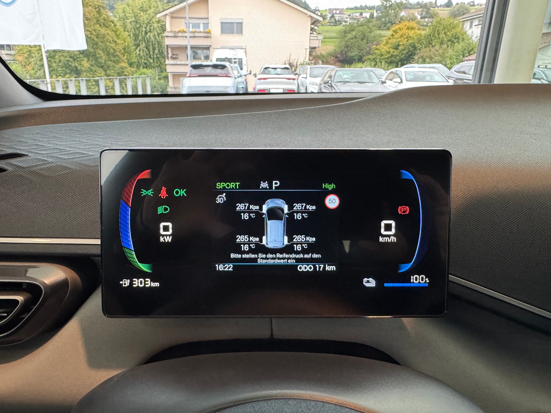 BYD Dolphin Surf 43 kWh Boos-image-12