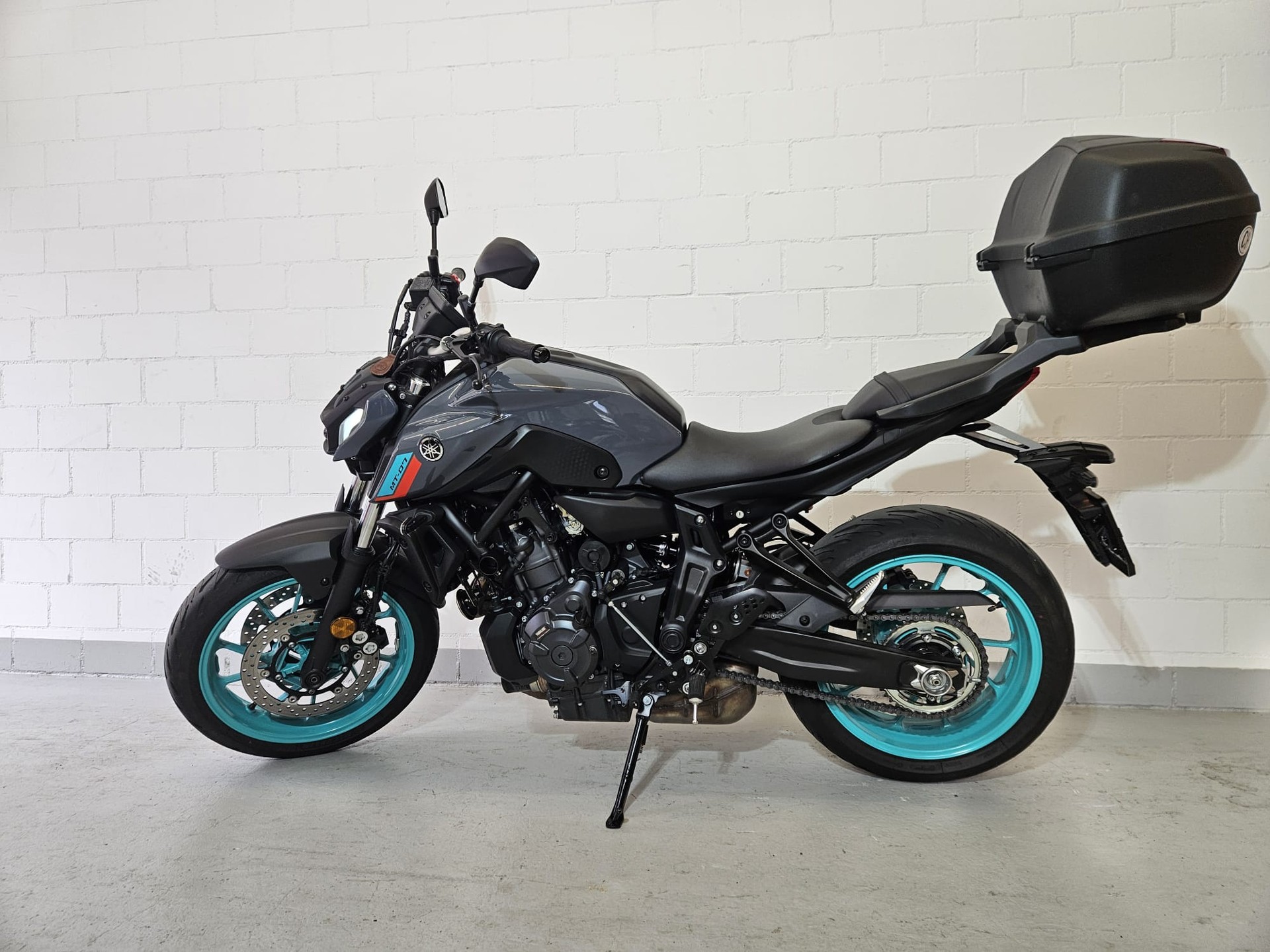 YAMAHA MT-07-image-2