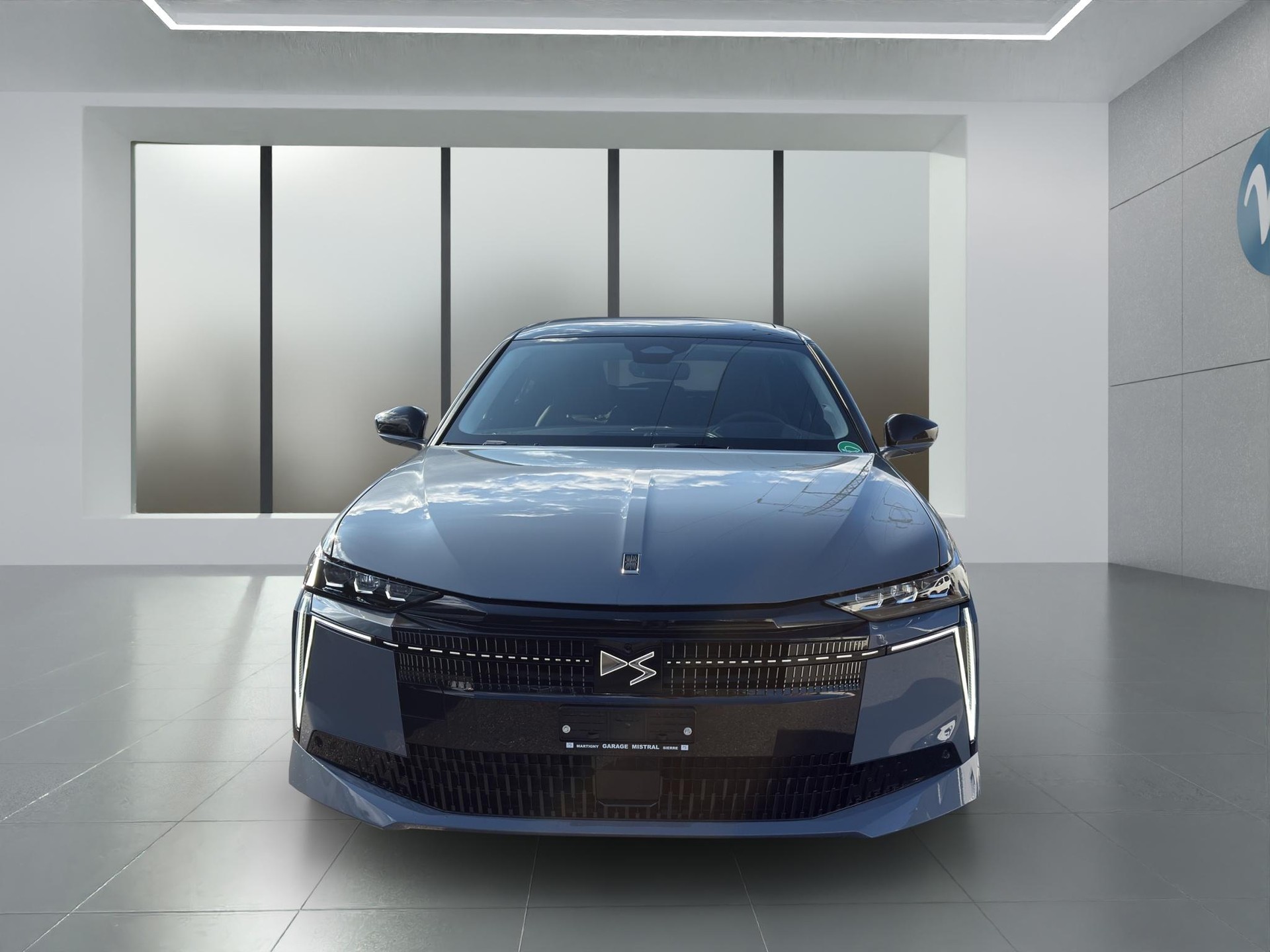 DS AUTOMOBILES No4 E-Tense Étoile Alcantara-image-11