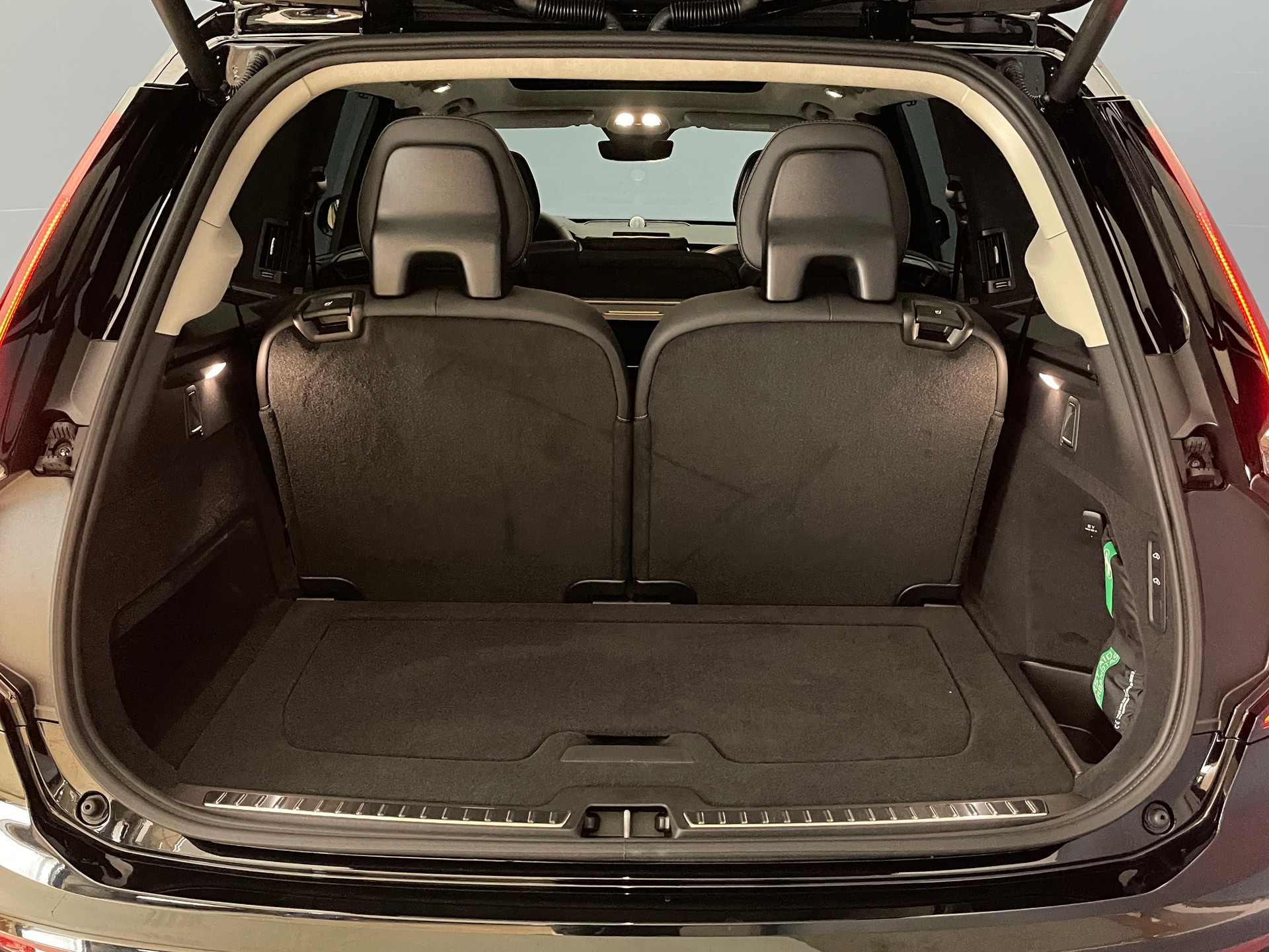 VOLVO XC90 2.0 T8 TE Ultra Bright eAWD-image-12