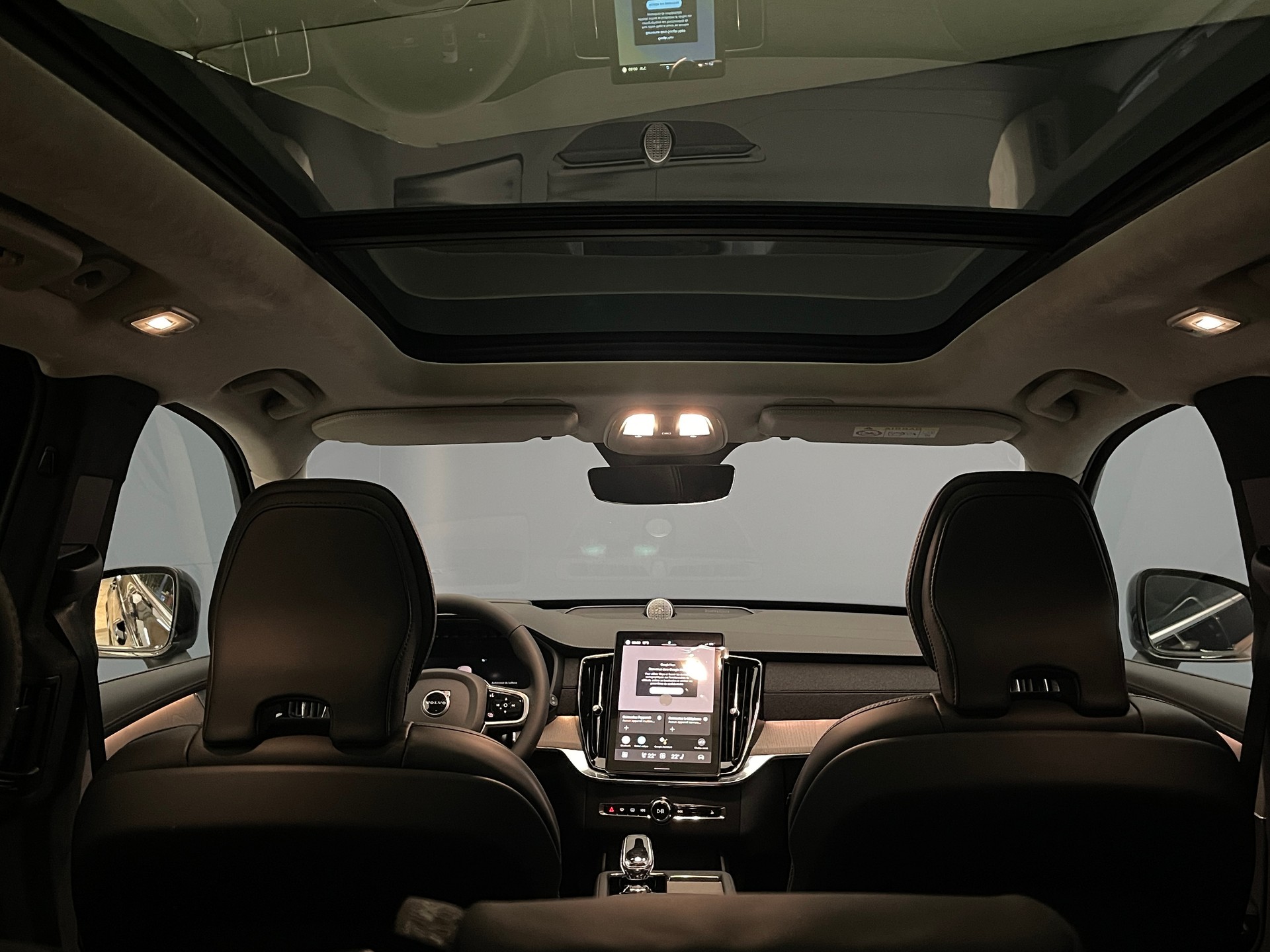 VOLVO XC90 2.0 T8 TE Ultra Bright eAWD-image-8