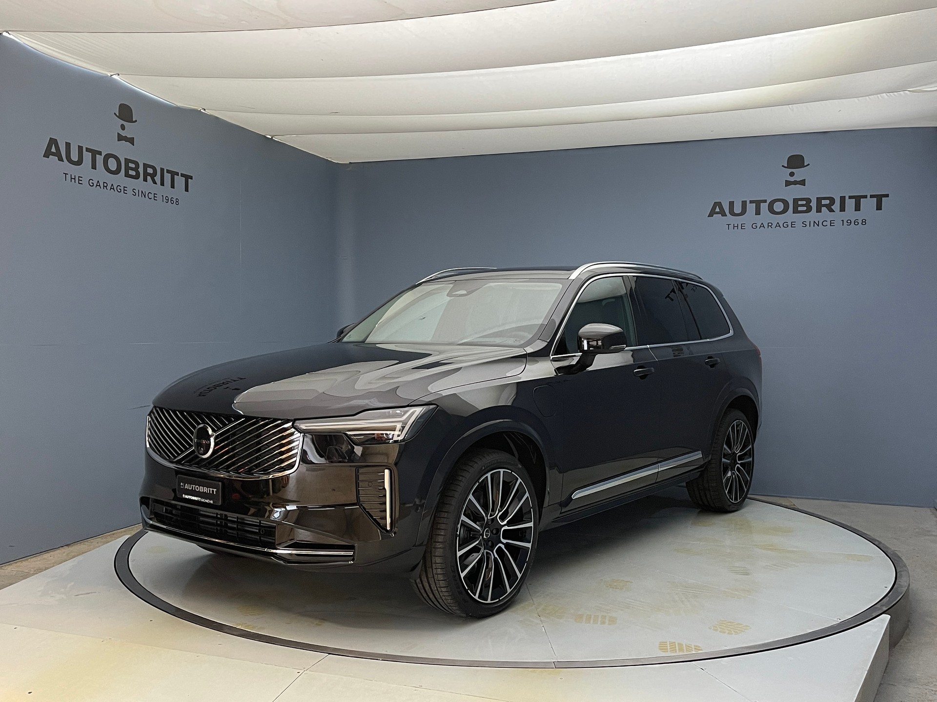 VOLVO XC90 2.0 T8 TE Ultra Bright eAWD-image-0