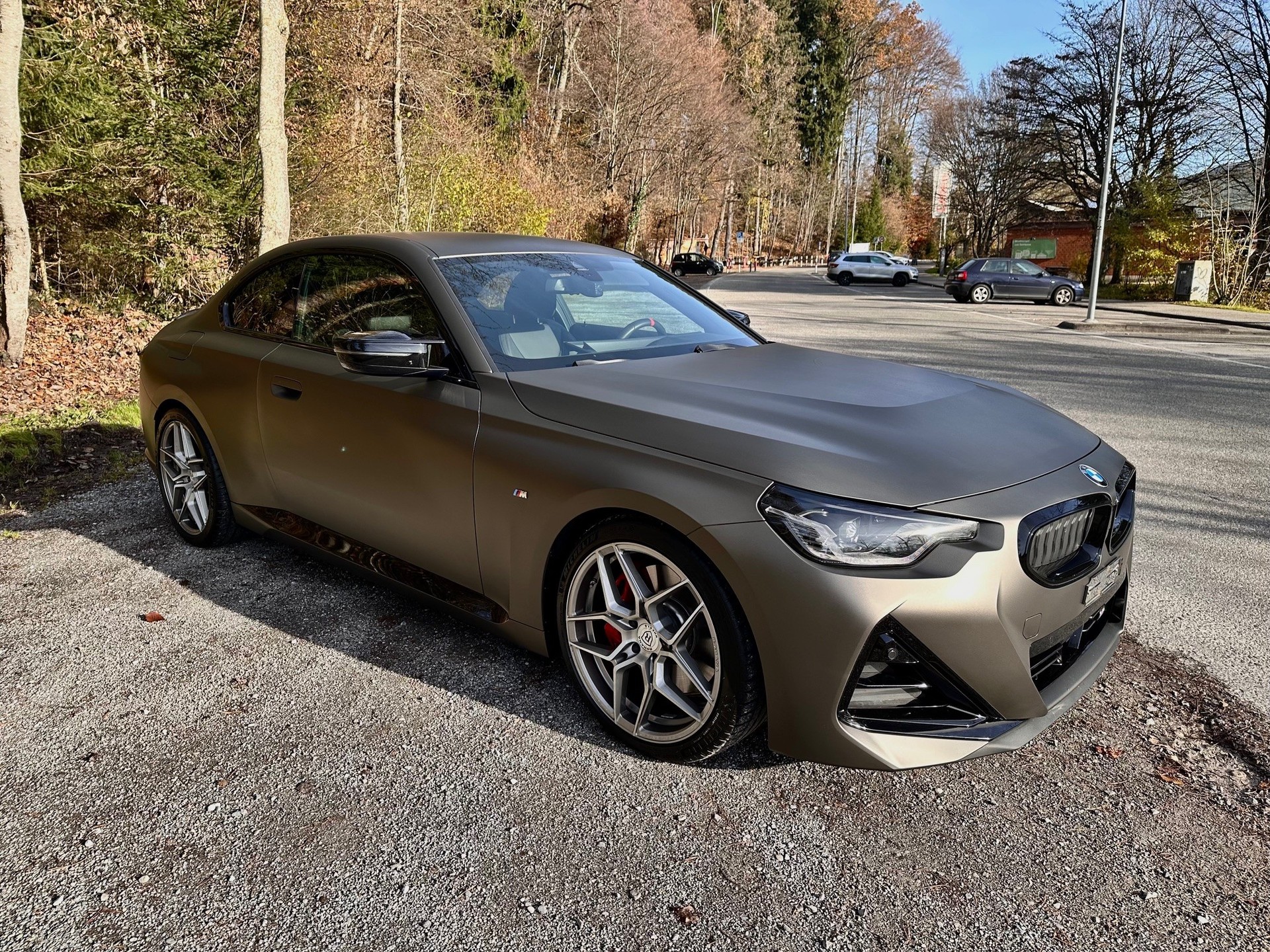 BMW M240i xDrive Coupe-image-8