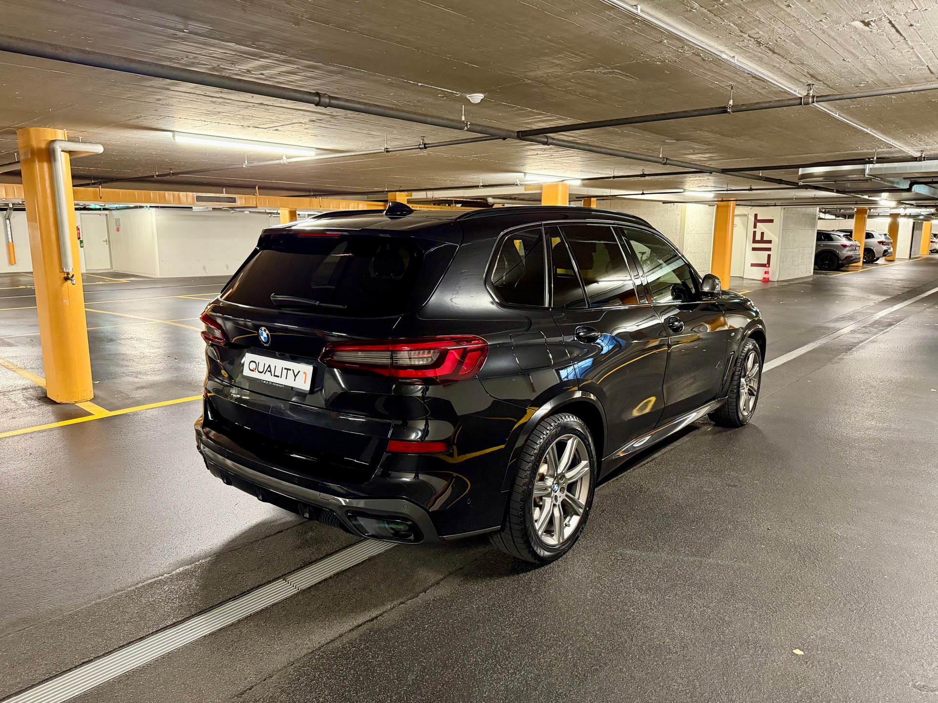 BMW X5 xDrive45e M Sport Steptronic-image-4