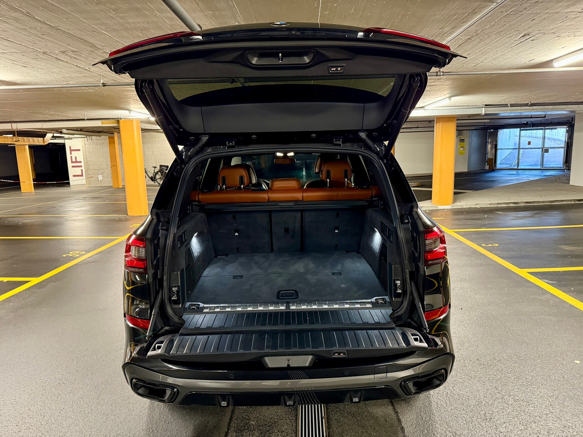 BMW X5 xDrive45e M Sport Steptronic-image-14