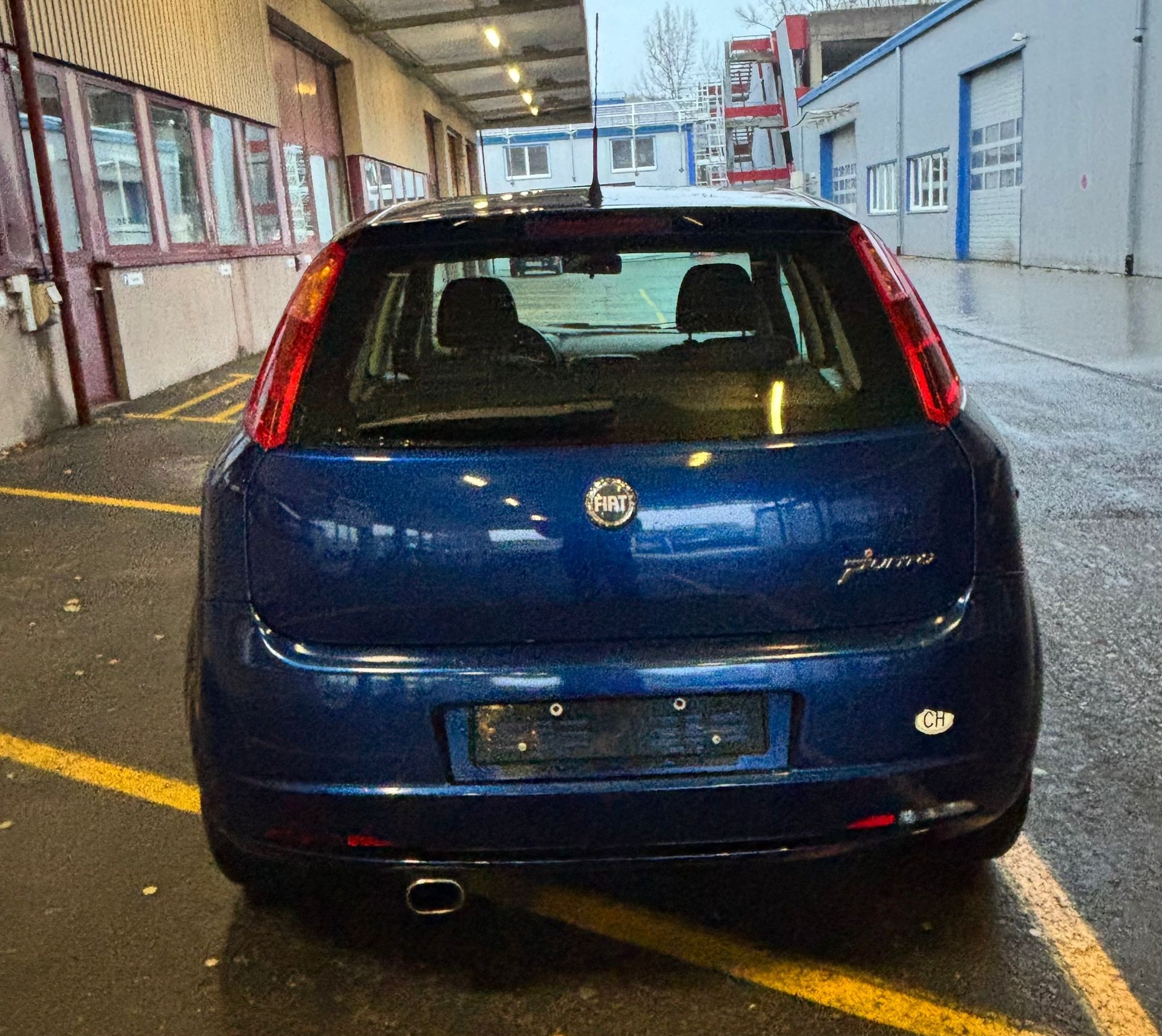 FIAT Punto 1.4 16V Turbo Dynamic-image-7