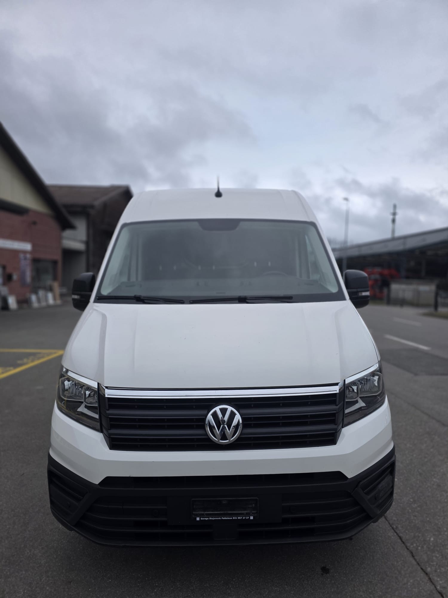 VW Crafter 35 2.0 TDI - H2 / L3-image-4