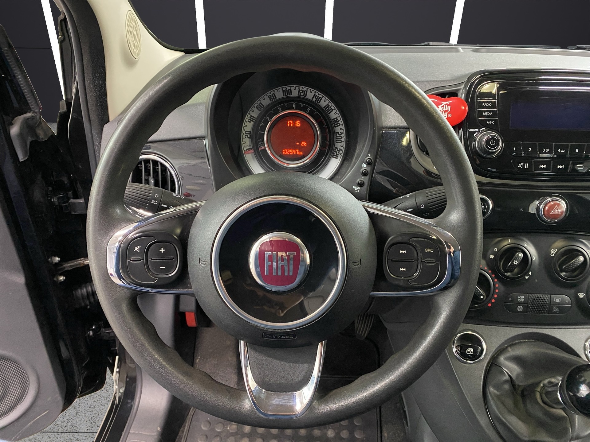 FIAT 500 0.9 Twinair Turbo Lounge-image-11