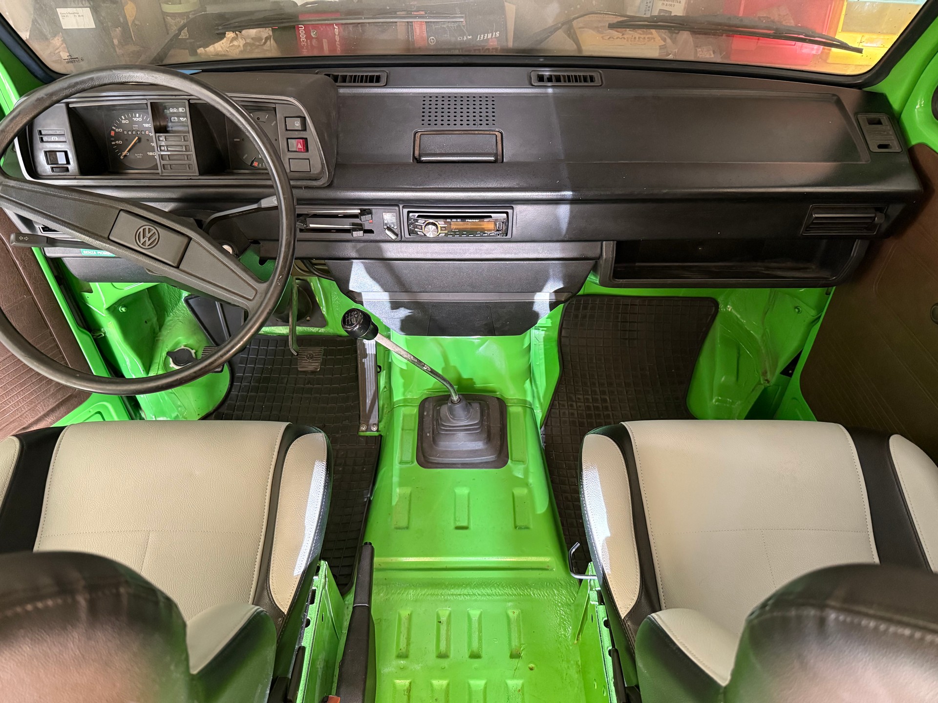 VW Typ 2-image-4