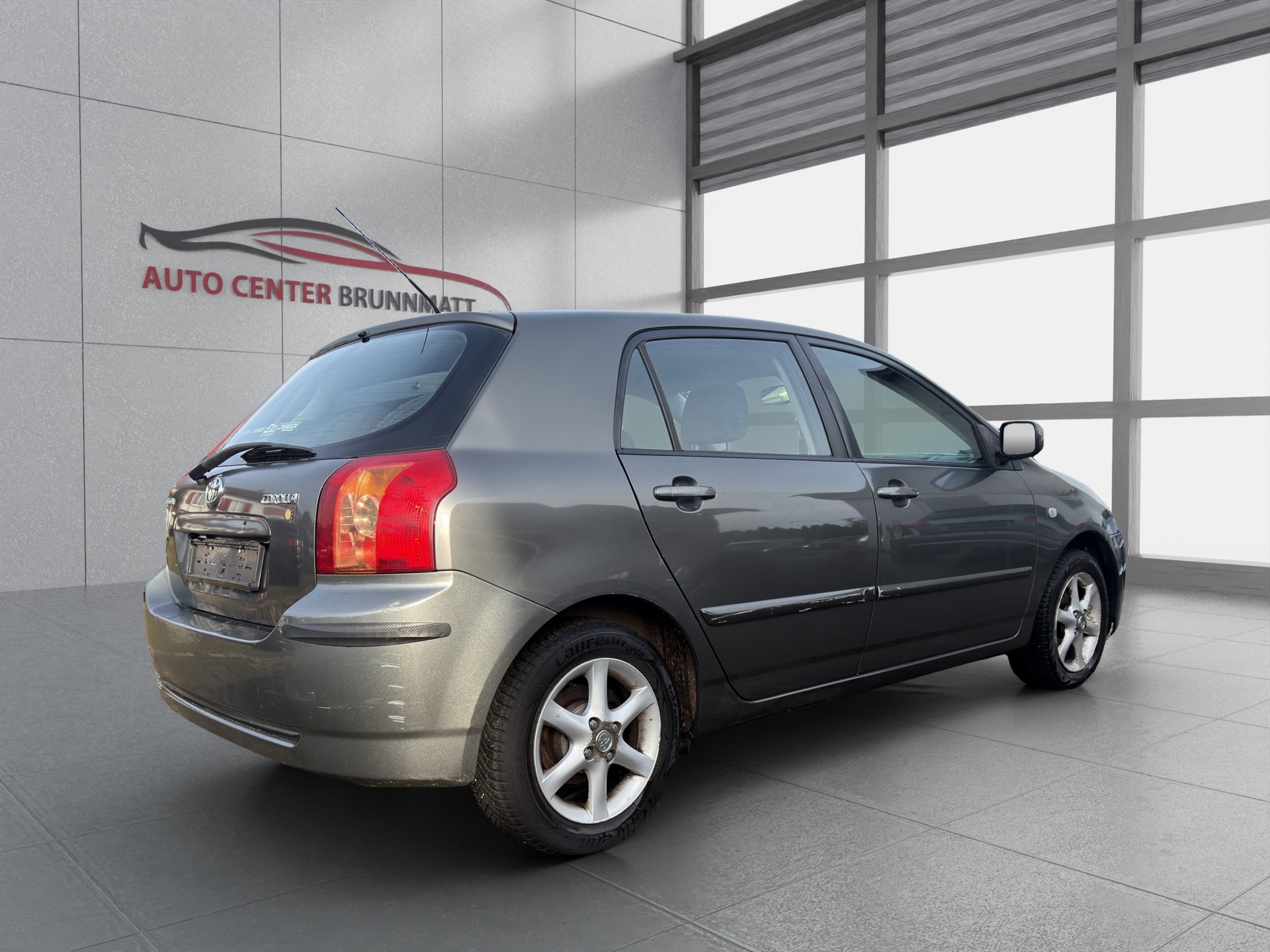 TOYOTA Corolla 1.6 Linea Sol-image-4