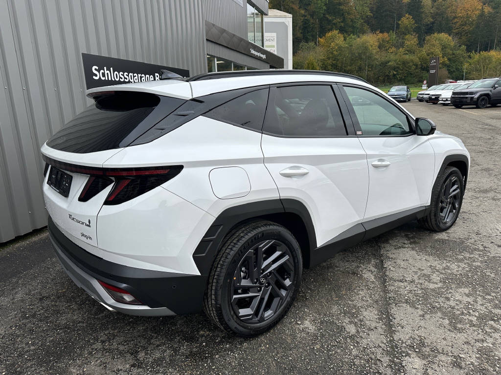 HYUNDAI Tucson 1.6 TGDI PHEV 20th Anniversary 4WD-image-2