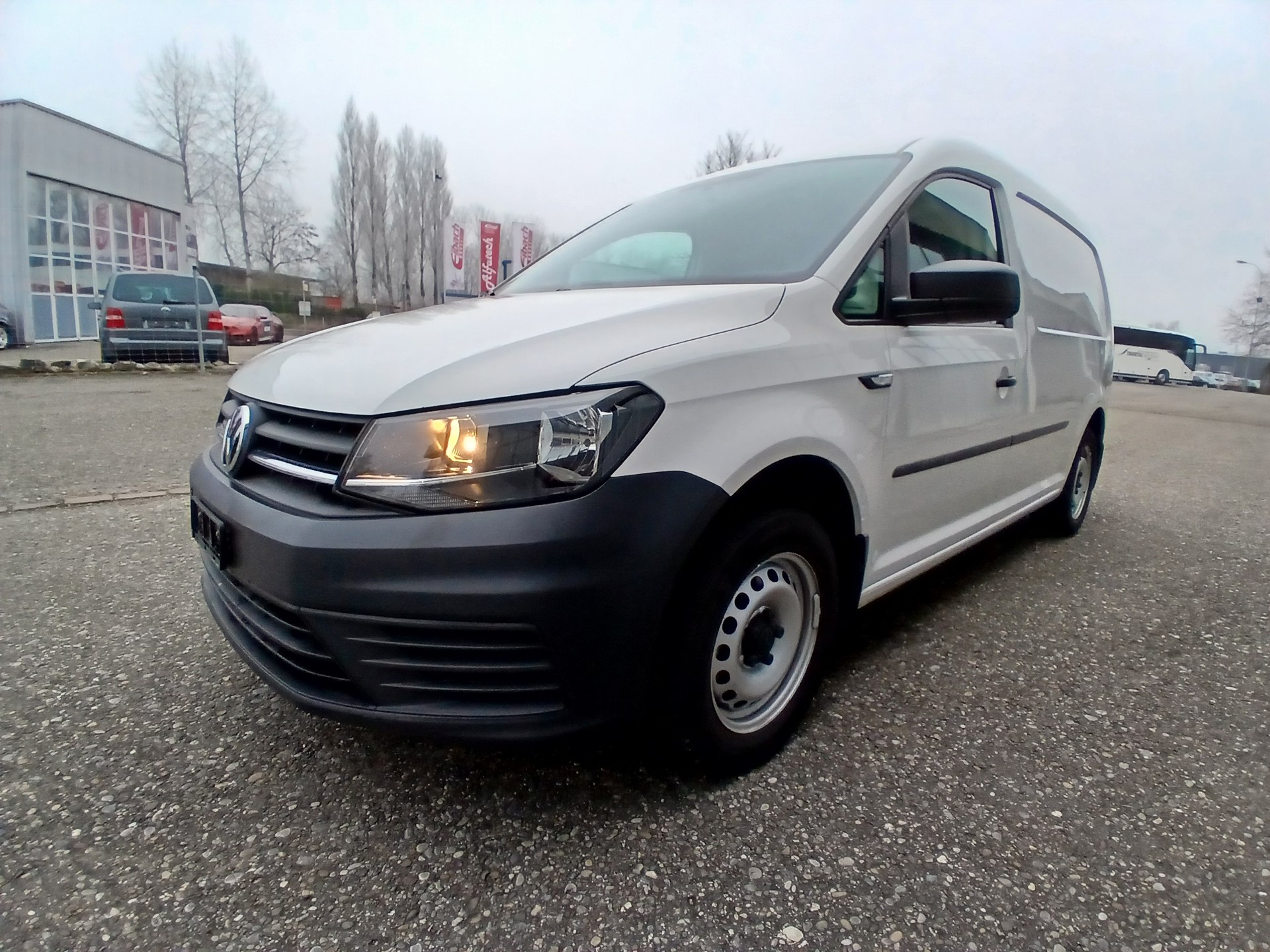VW Caddy Maxi 2.0TDI BlueMotion Technology DSG-image-0