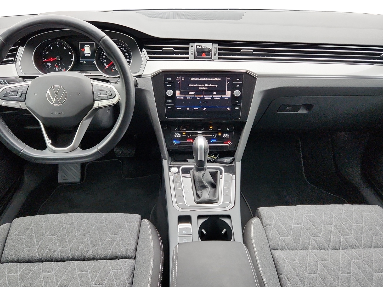 VW Passat Variant 1.5 TSI EVO Business DSG-image-9