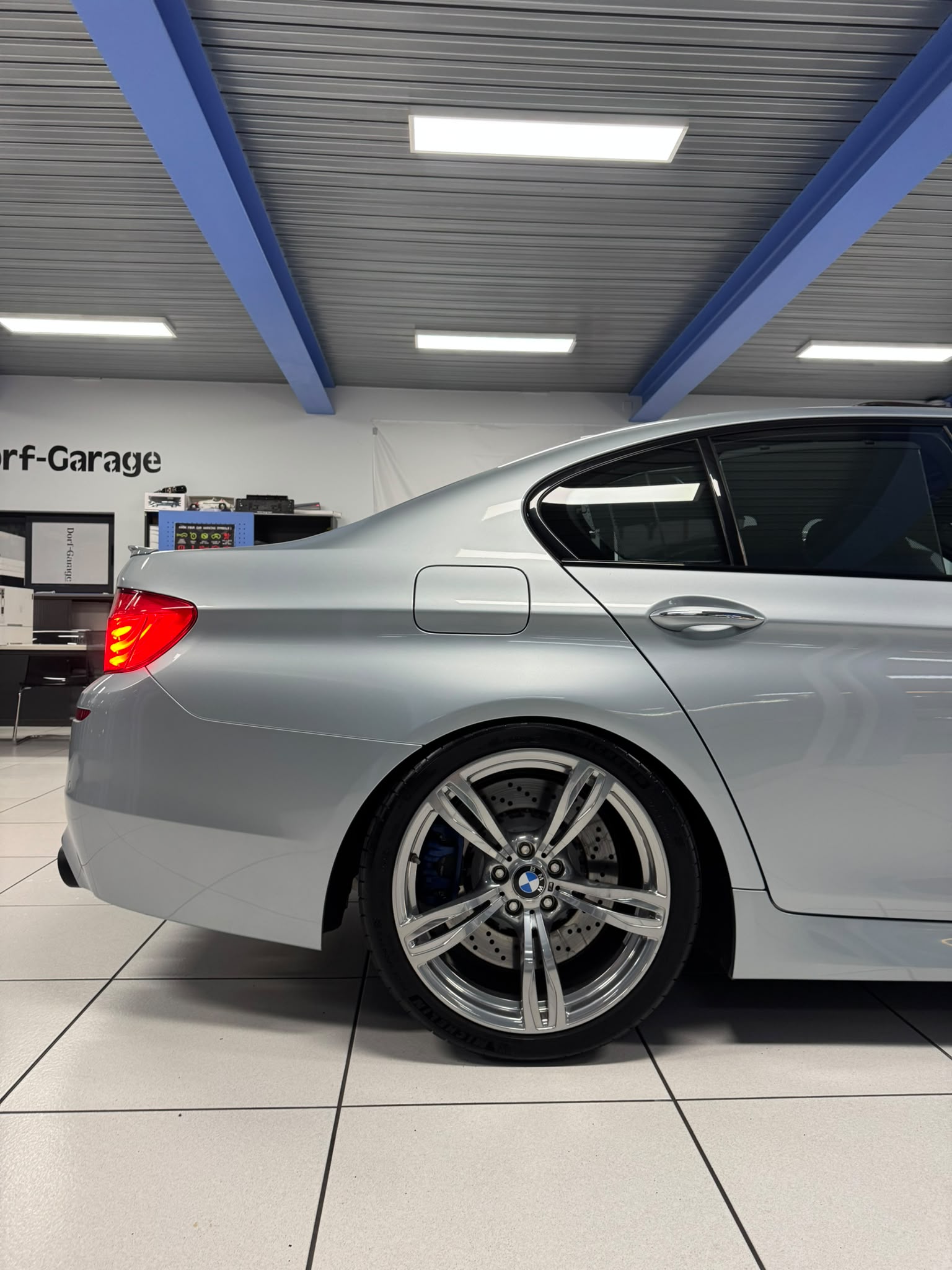 BMW M5 Drivelogic-image-8