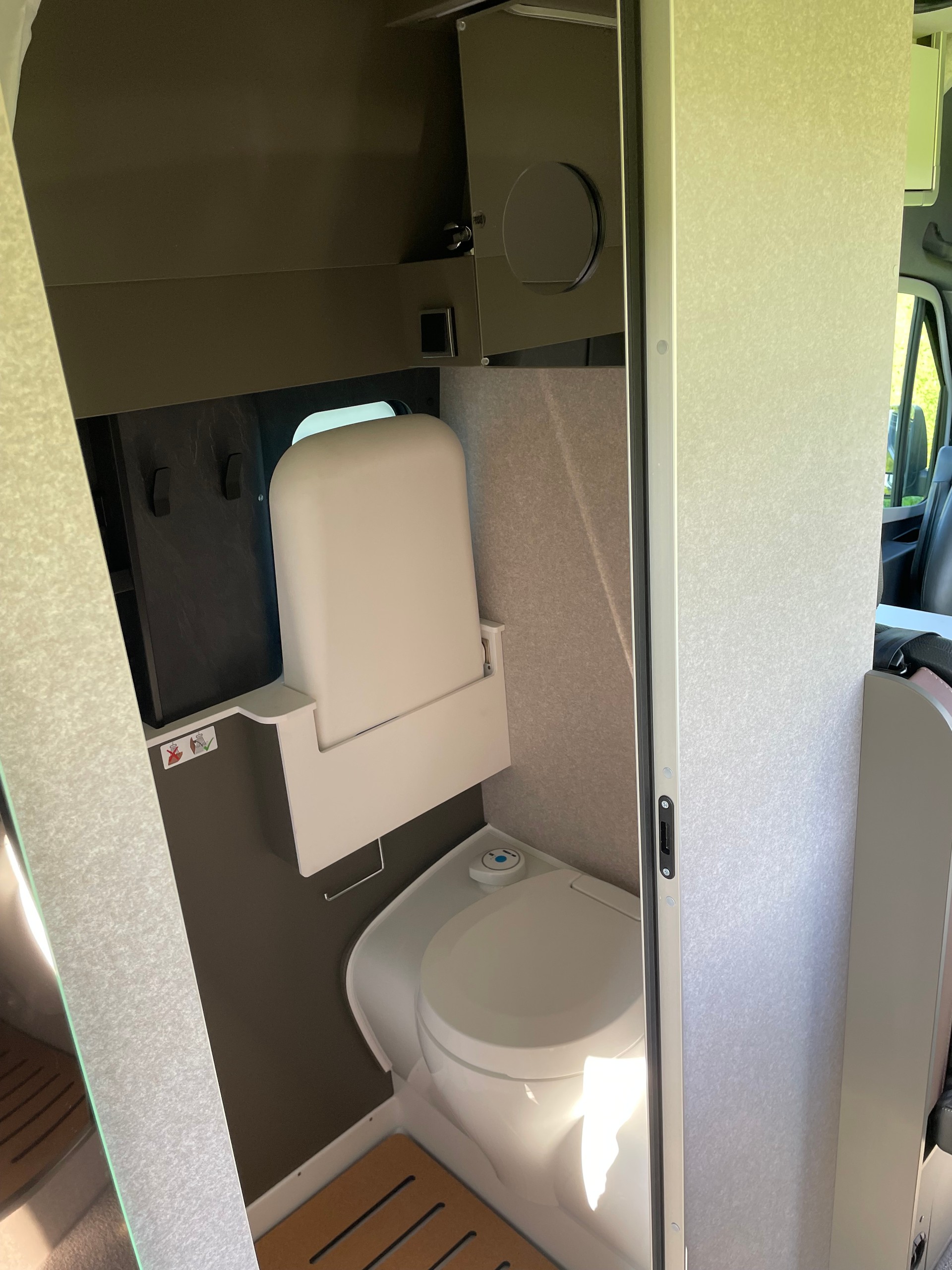 HYMER Grand Canyon S 4x4-image-10