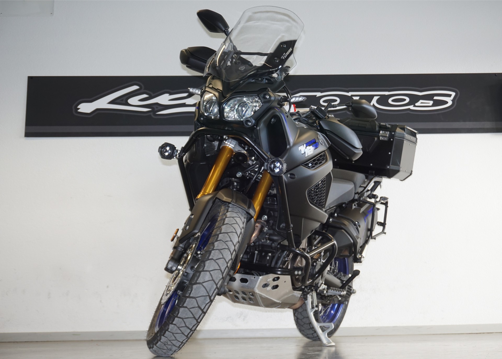 YAMAHA XT 1200 ZE Super Ténéré-image-1