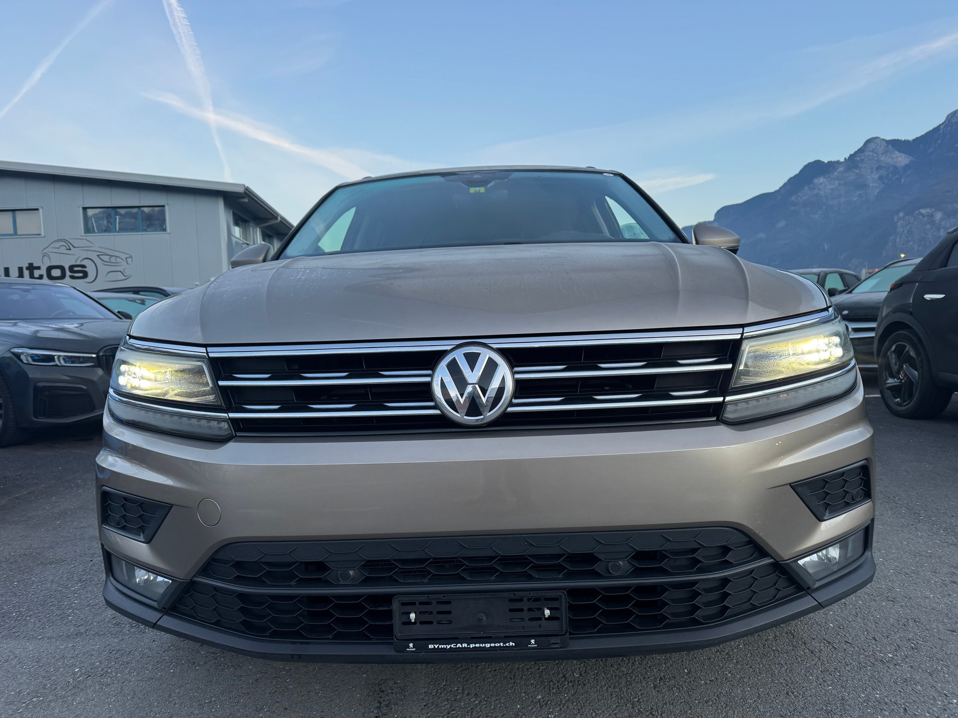 VW Tiguan 2.0 TDI SCR Comfortline 4Motion DSG-image-1