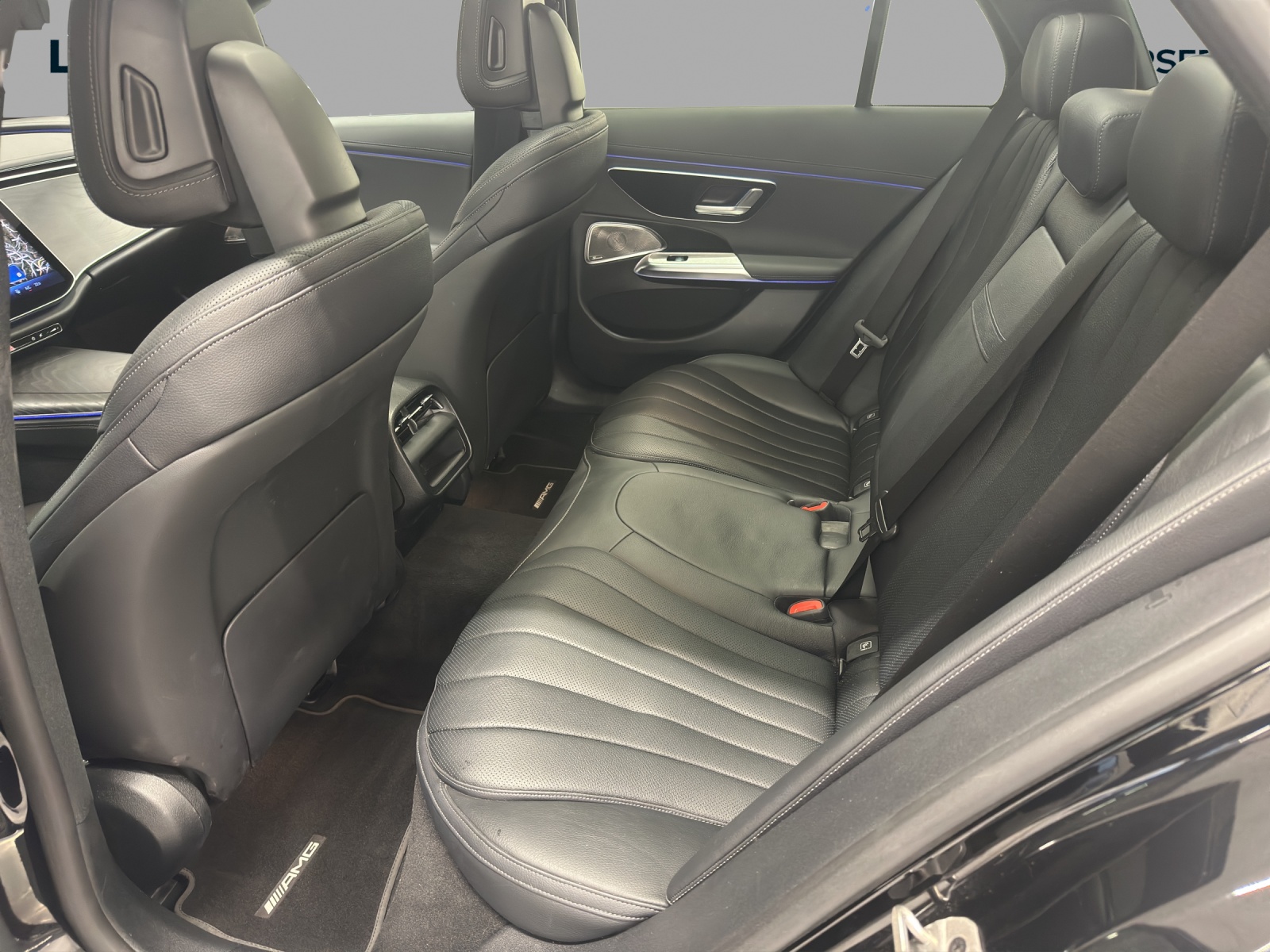 MERCEDES-BENZ E 200 T 9G-Tronic 4Matic-image-13