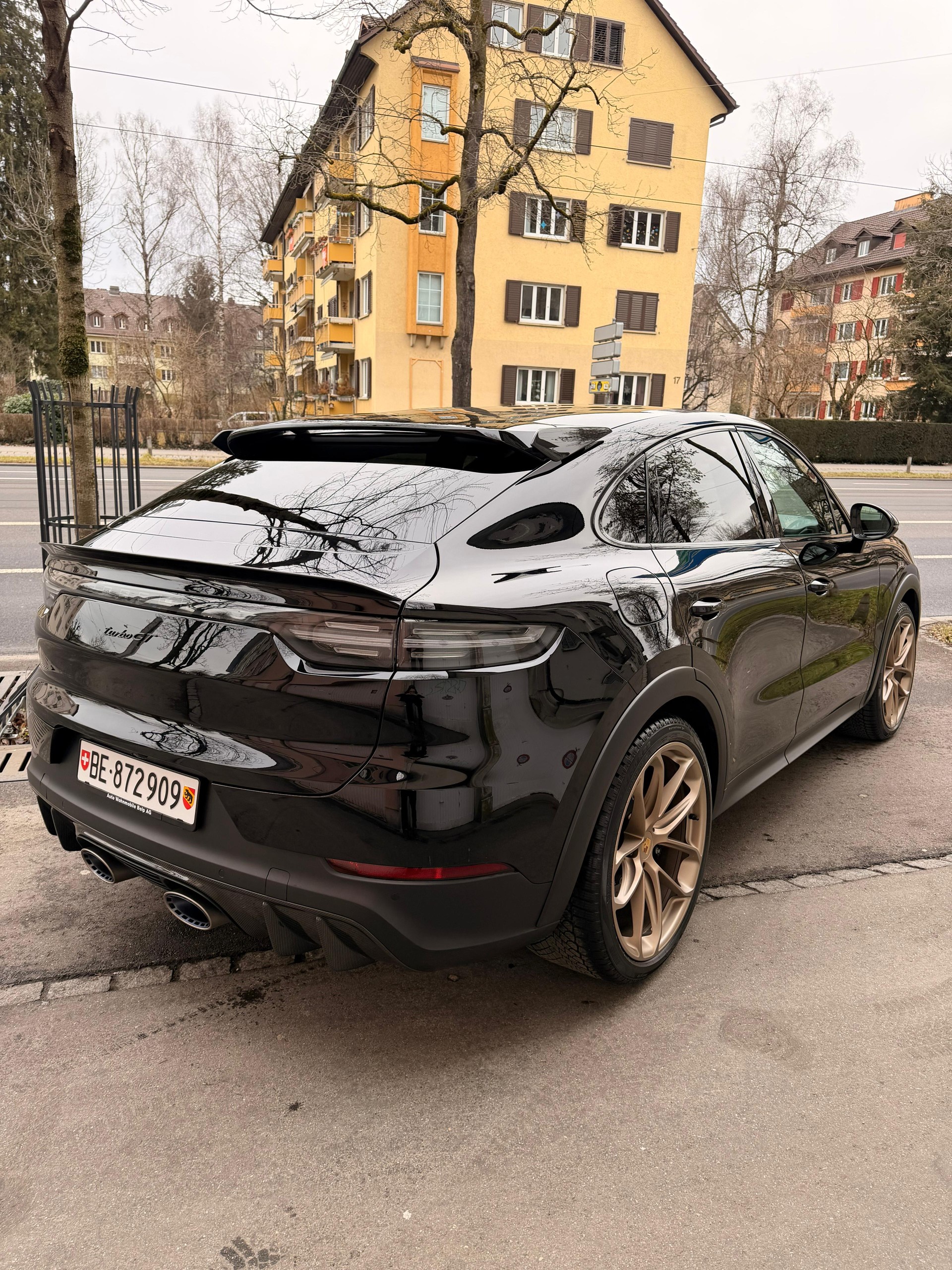 PORSCHE Cayenne Turbo GT-image-3