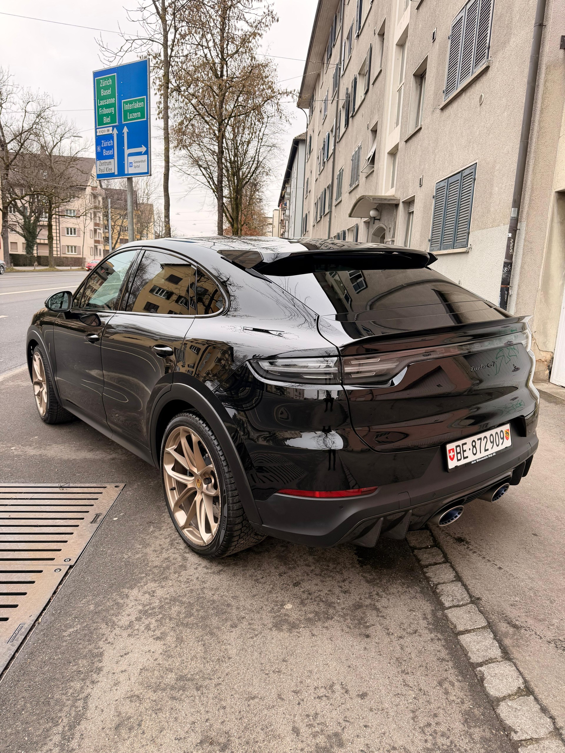 PORSCHE Cayenne Turbo GT-image-2