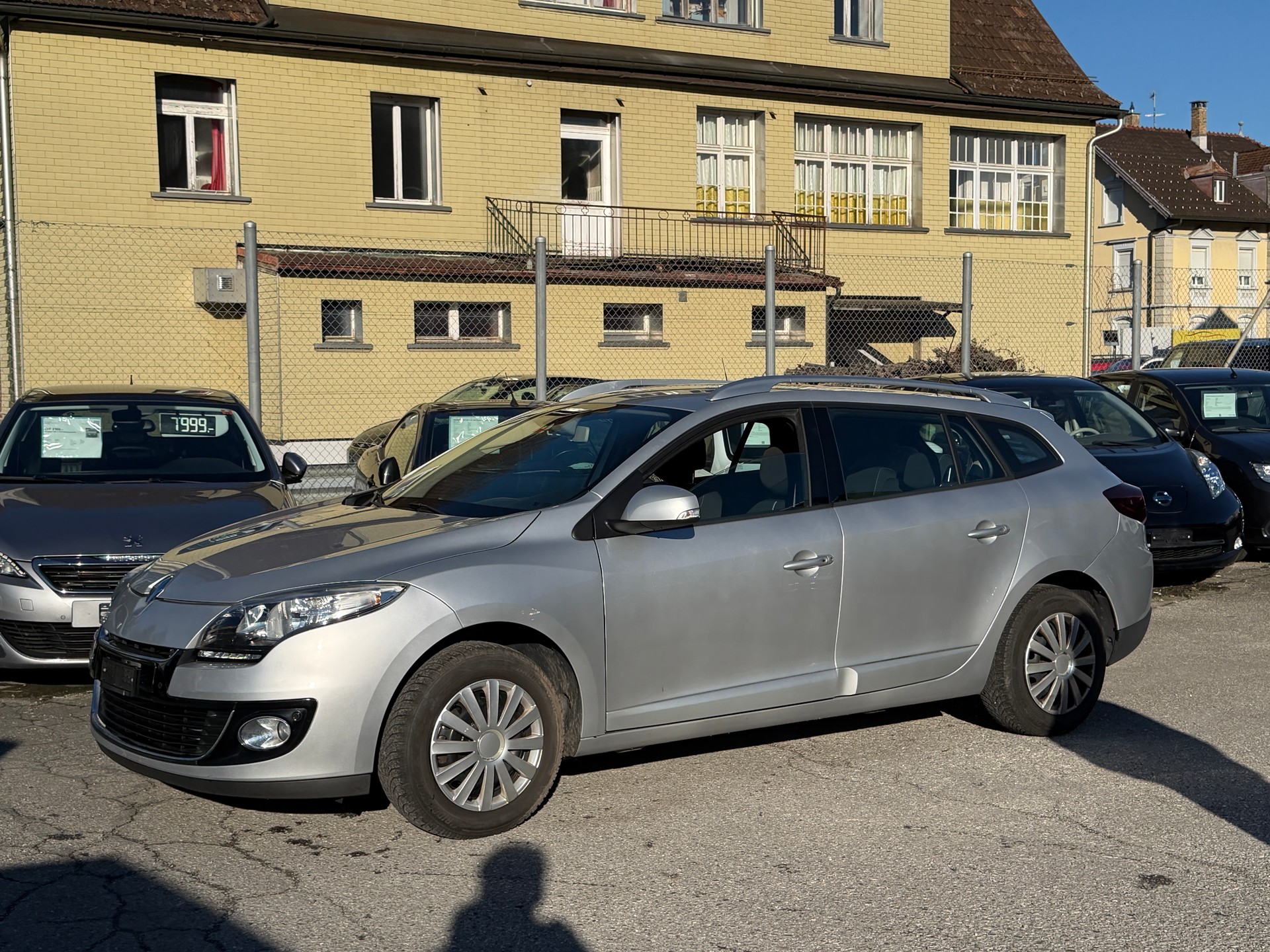 RENAULT Mégane Grandtour 1.2 16V Turbo Dynamique-image-2