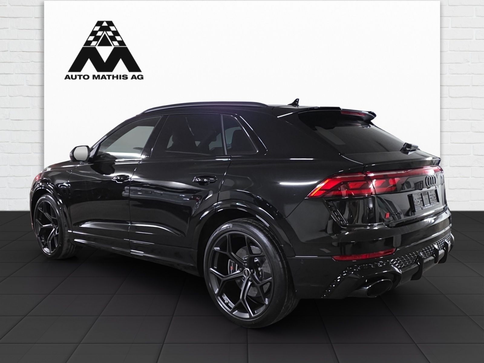 AUDI RSQ8 performance quattro-image-3