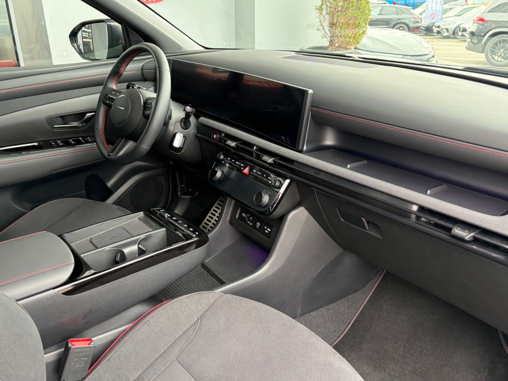HYUNDAI Tucson 1.6 TGDi 48V N-Line 4WD-image-8