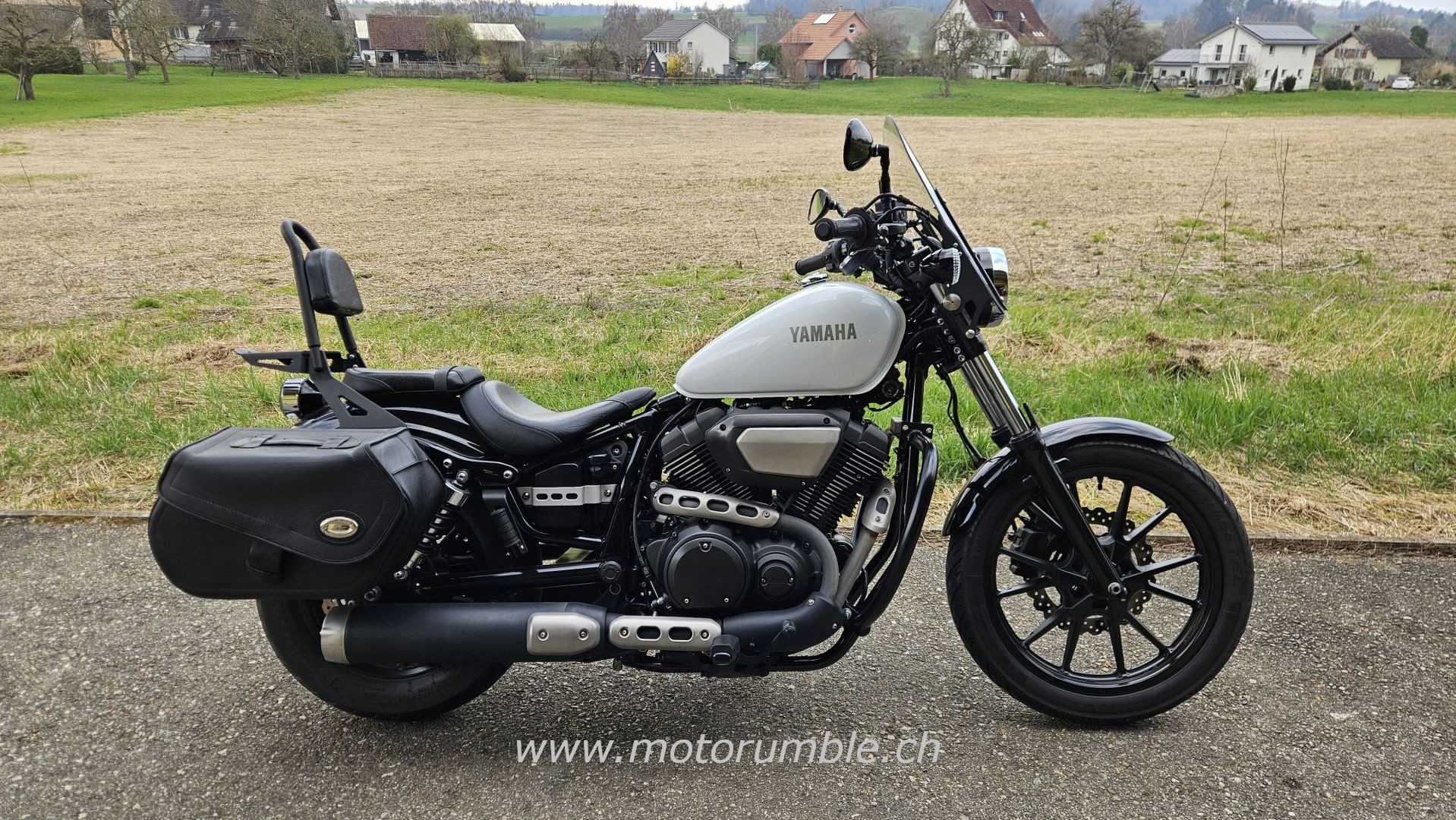 YAMAHA XV950
