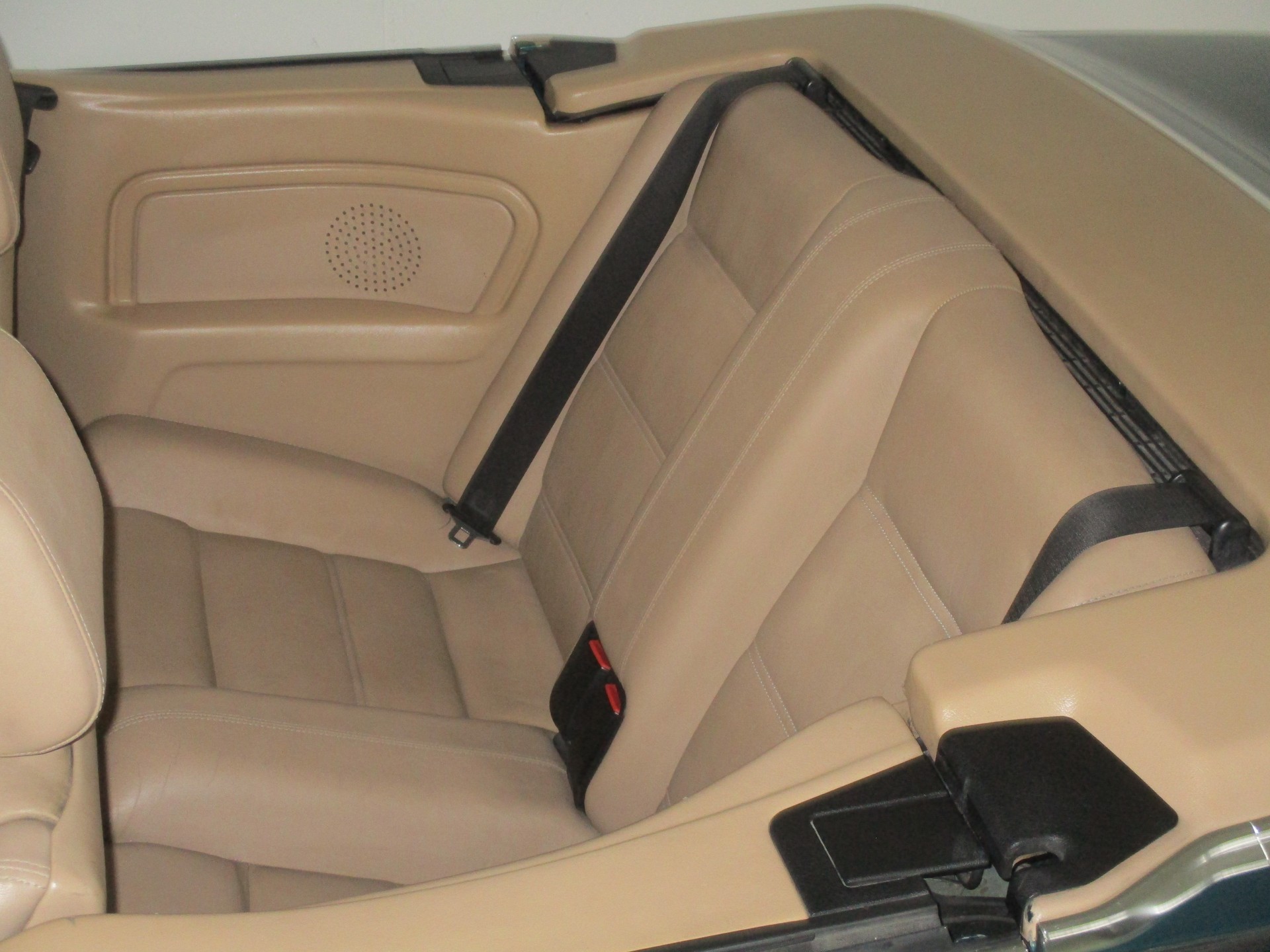 BMW 325i Cabrio-image-8