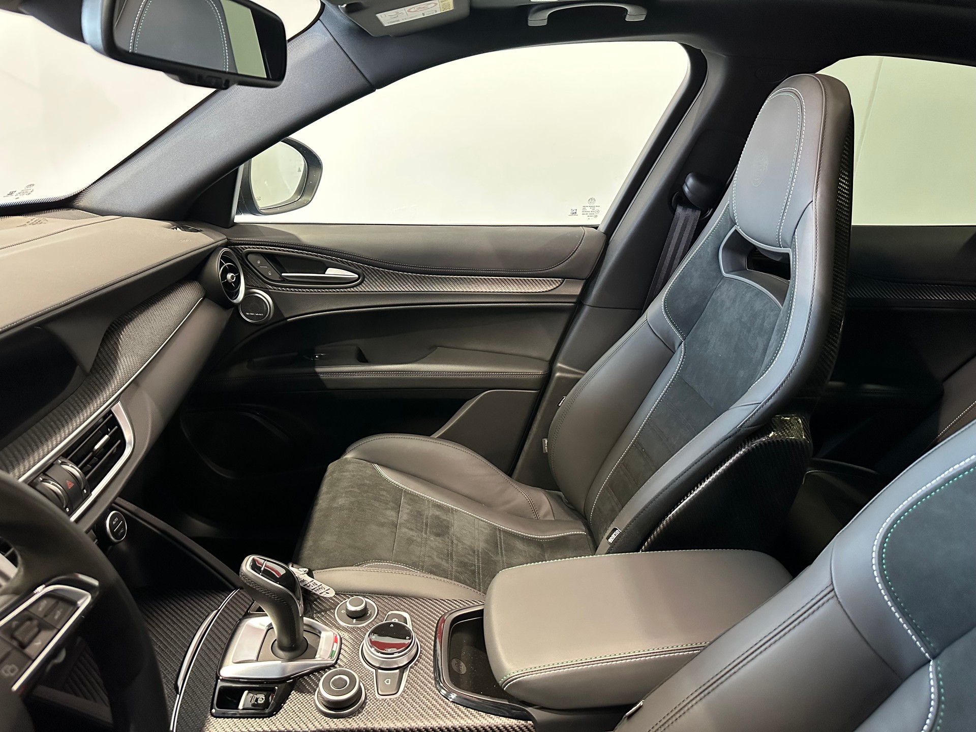 ALFA ROMEO Stelvio 2.9 V6 Quadrifoglio Q4 AT8-image-16