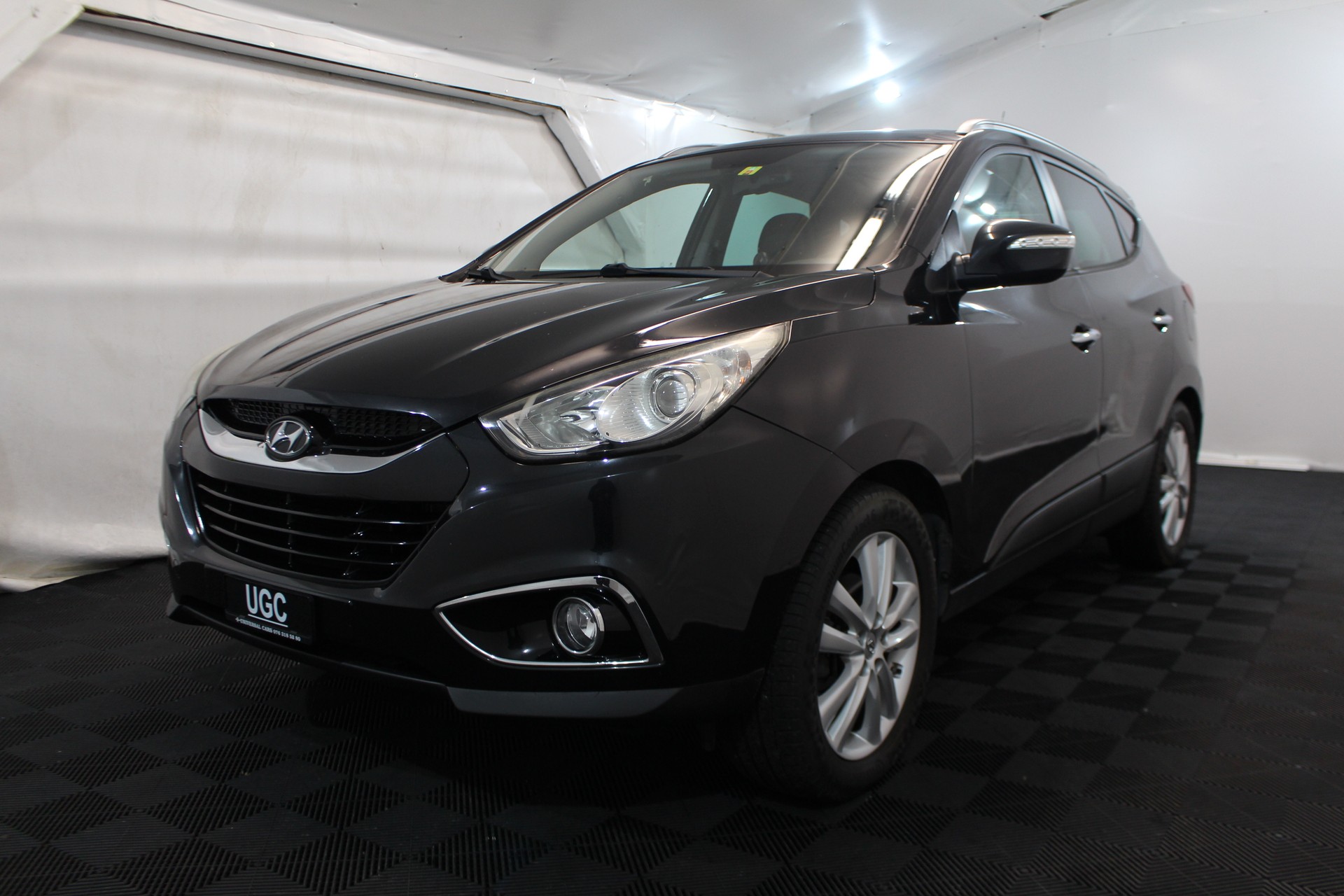 HYUNDAI ix35 2.0 CRDi 184 Premium 4WD-showroom-element-2