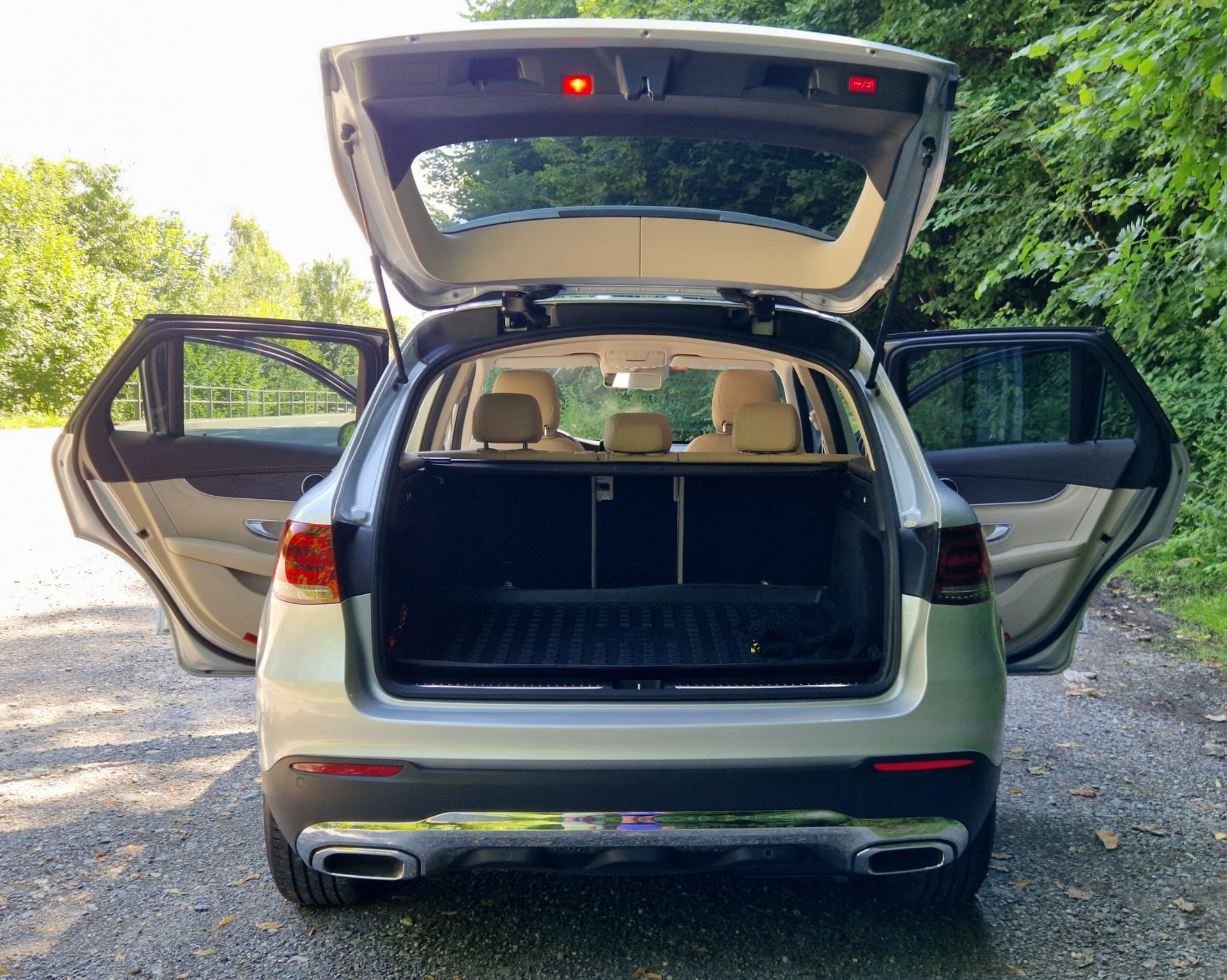 MERCEDES-BENZ GLC 220 d 4Matic 9G-Tronic-image-9