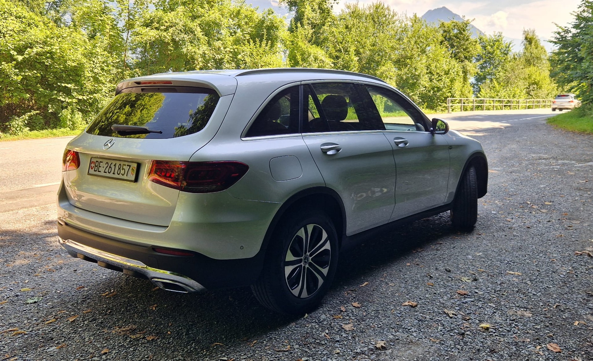 MERCEDES-BENZ GLC 220 d 4Matic 9G-Tronic-image-4