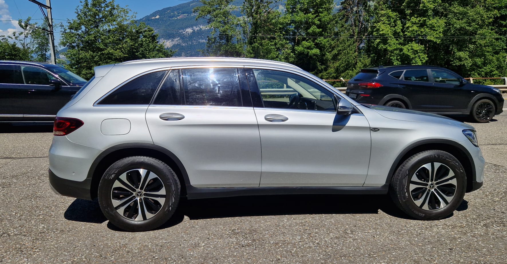 MERCEDES-BENZ GLC 220 d 4Matic 9G-Tronic-image-5