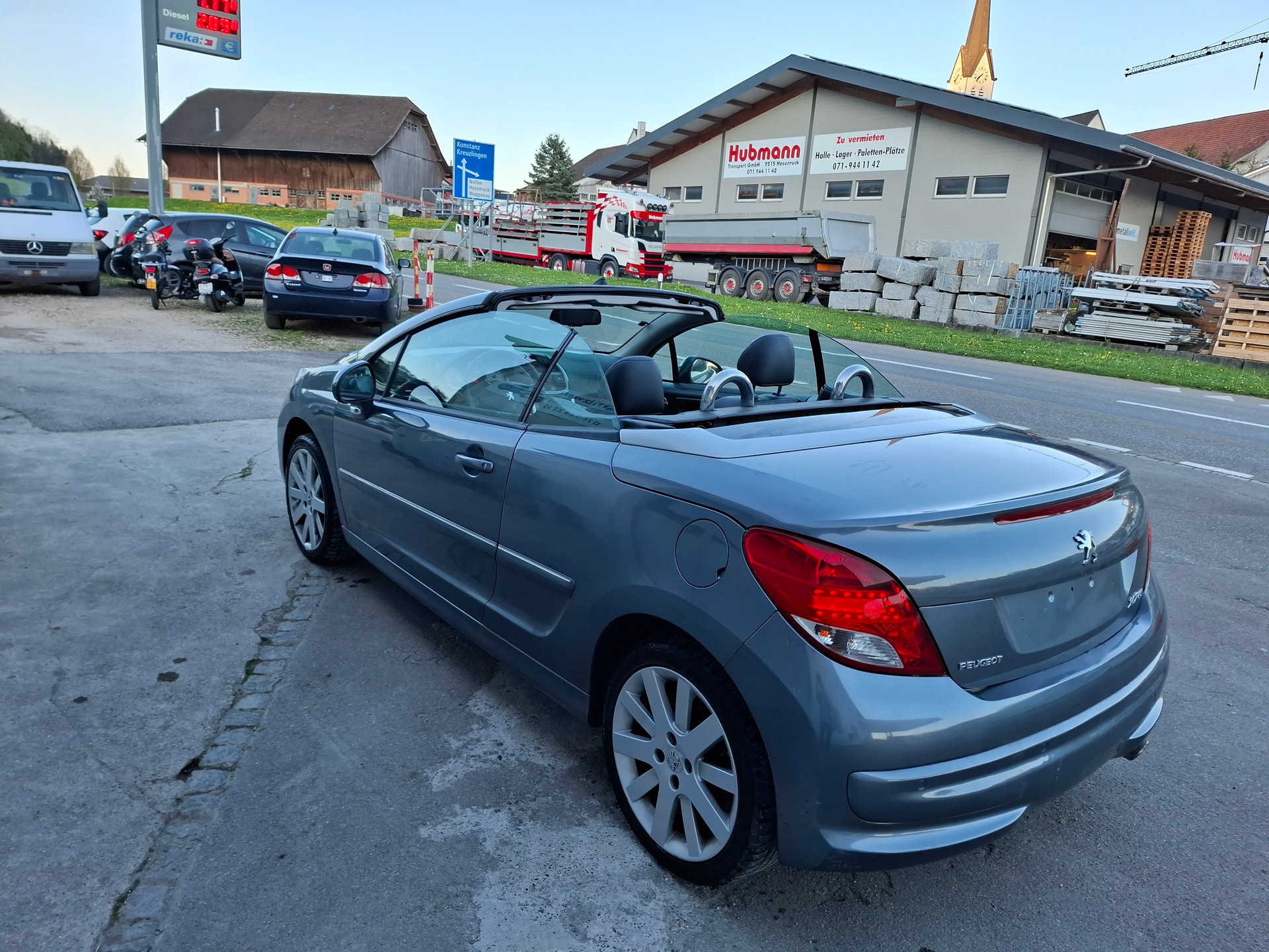 PEUGEOT 207 CC 1.6 16V Turbo Sport-image-4