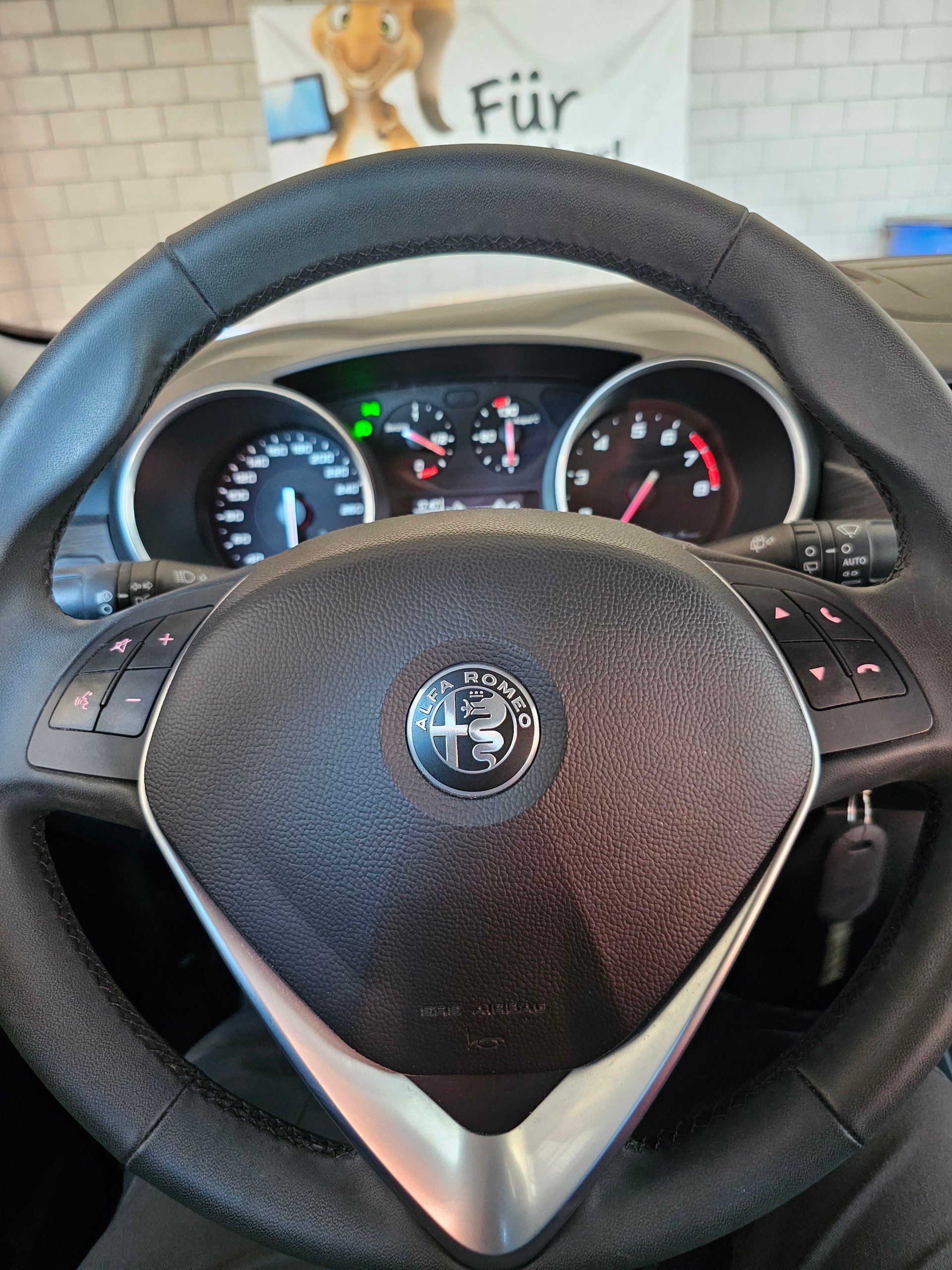 ALFA ROMEO Giulietta 1.4 T MultiAir Super-image-12