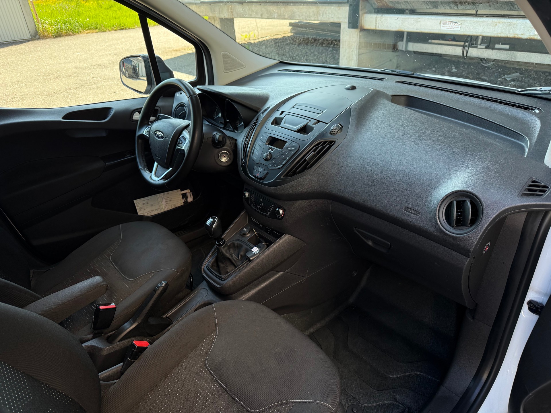 FORD FORD Transit Courier Van 1.0 EcoBoost-image-8
